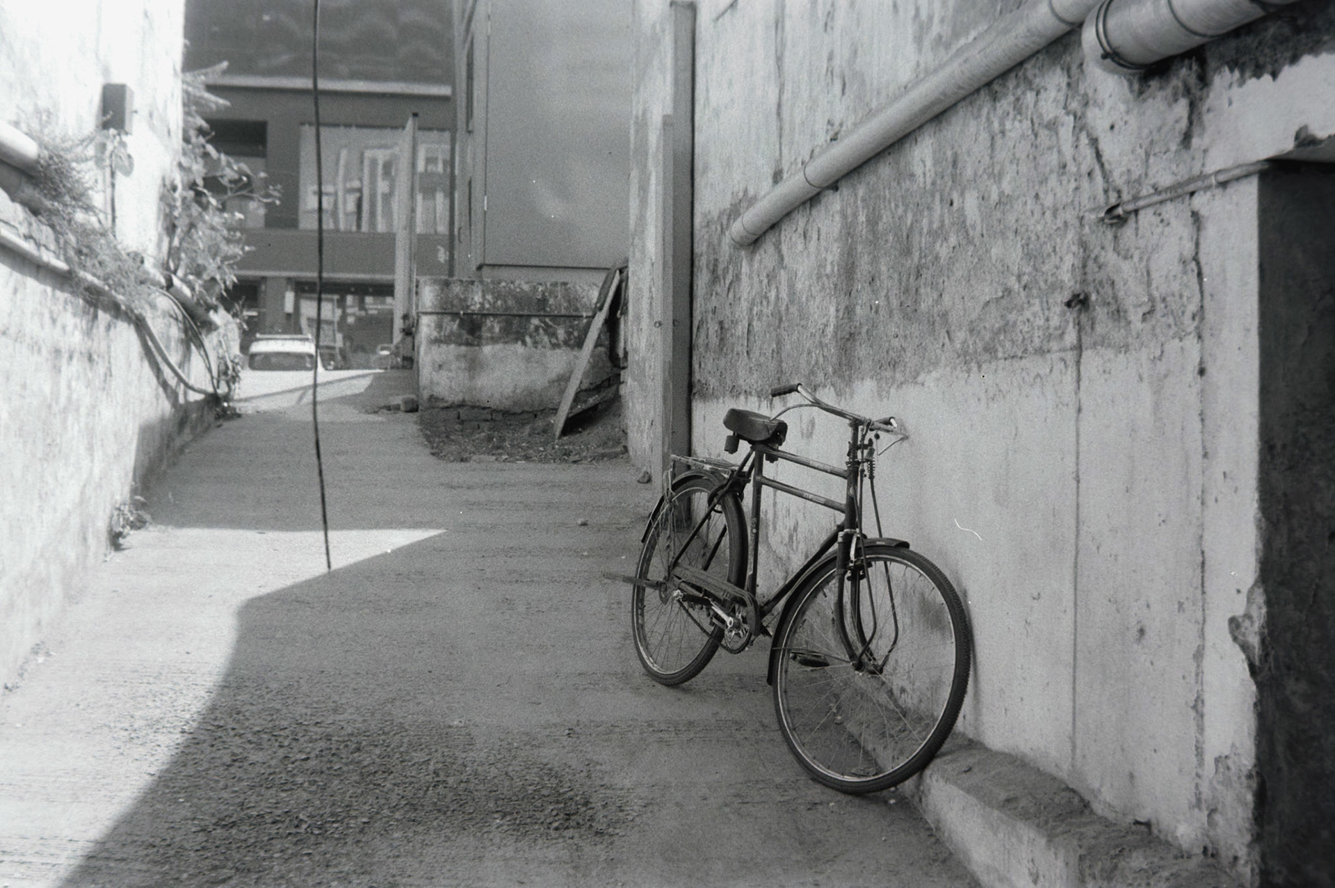 Zeiss Contaflex II | Orwo UN54 @100 | Developed at Lazy FIlm Lab