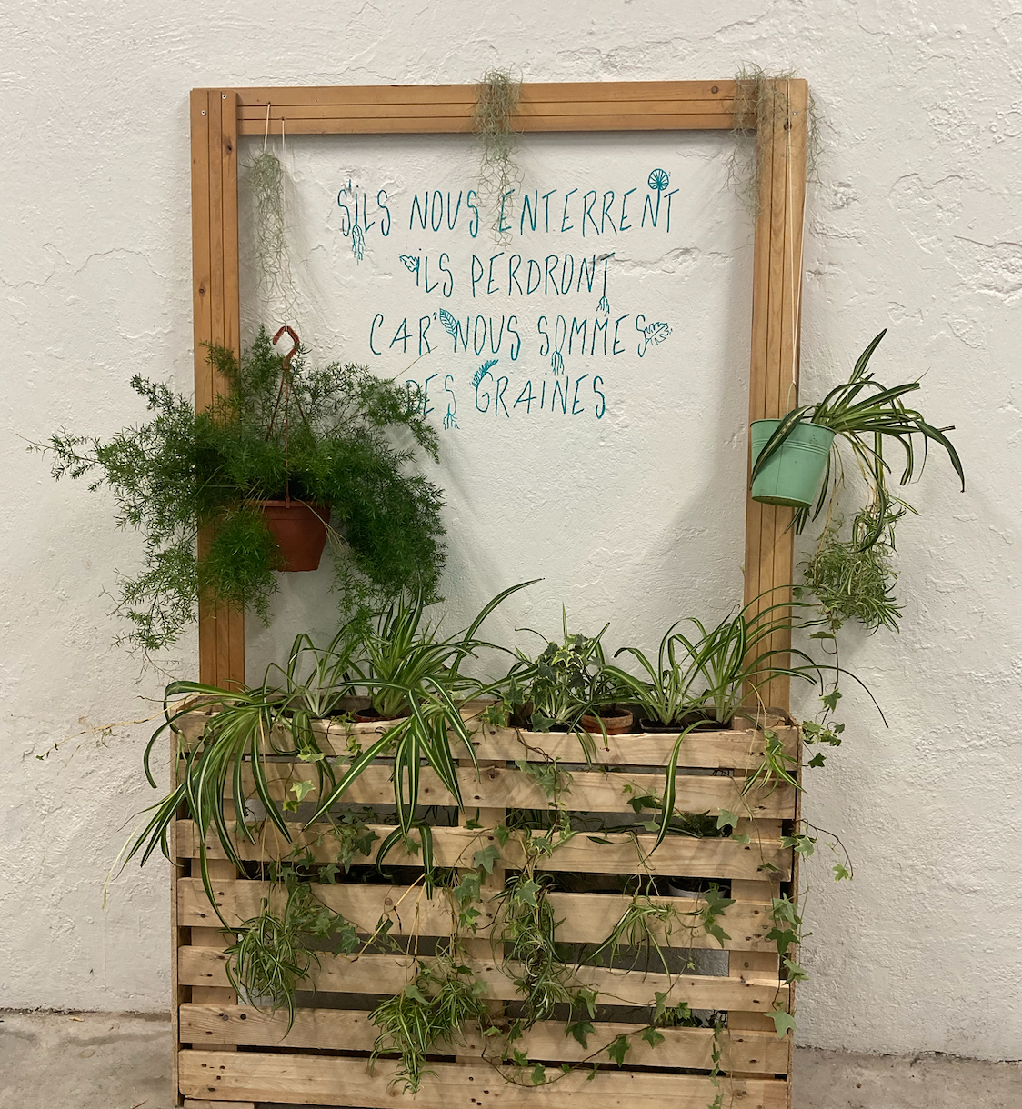 Travail en équipe pour l'aménagement de La Capsule