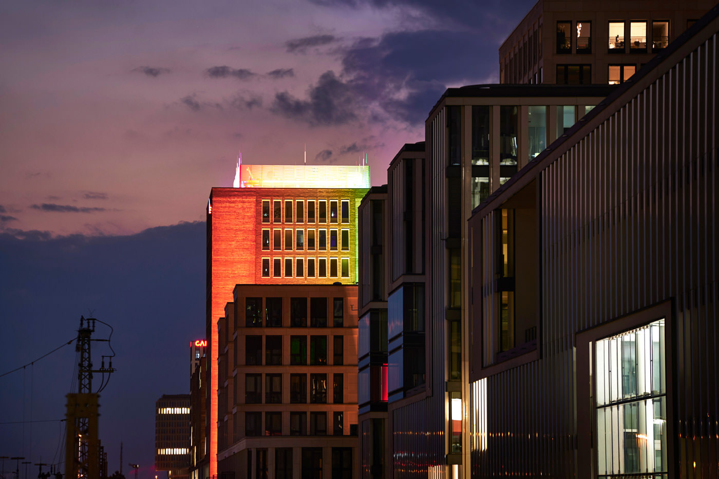 Salesforce - Gebäudefotos - Beleuchtung CSD2020 München