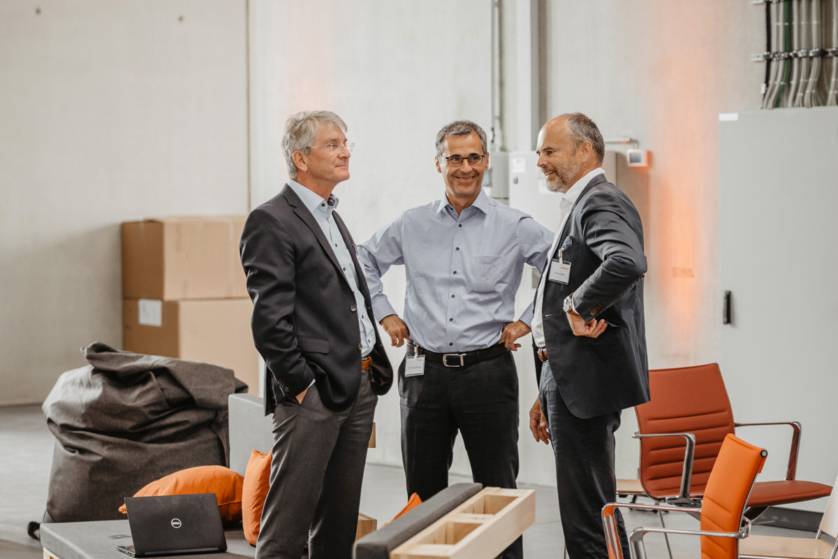 Eventfotos Batchday 2018 - StartUp Accelerator Fasttrack - Mit den Firmen Hirschvogel Automotive Group, Ceravis, Hörbiger, Max Aicher und pwc.