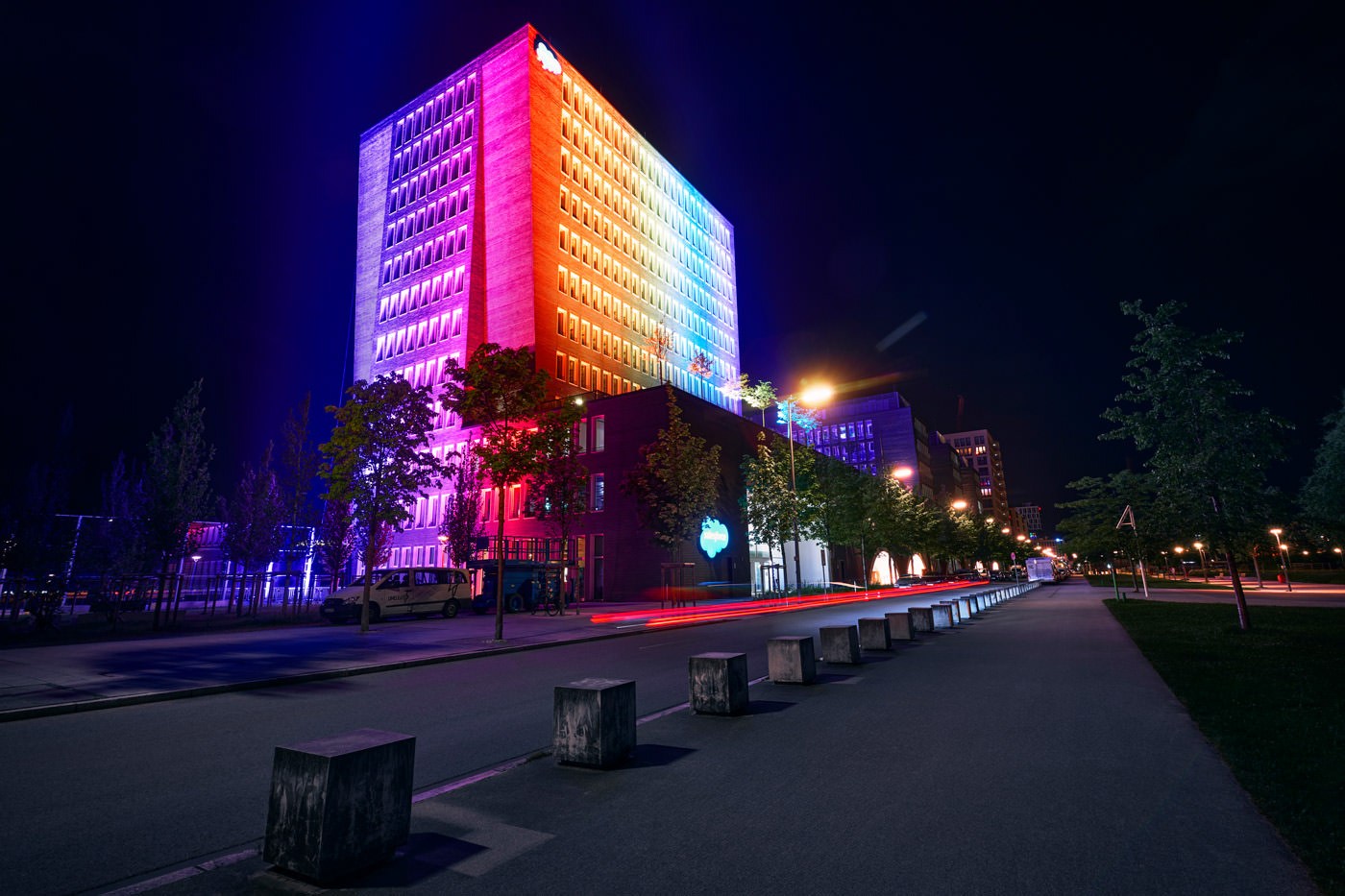 Salesforce - Gebäudefotos - Beleuchtung CSD2020 München