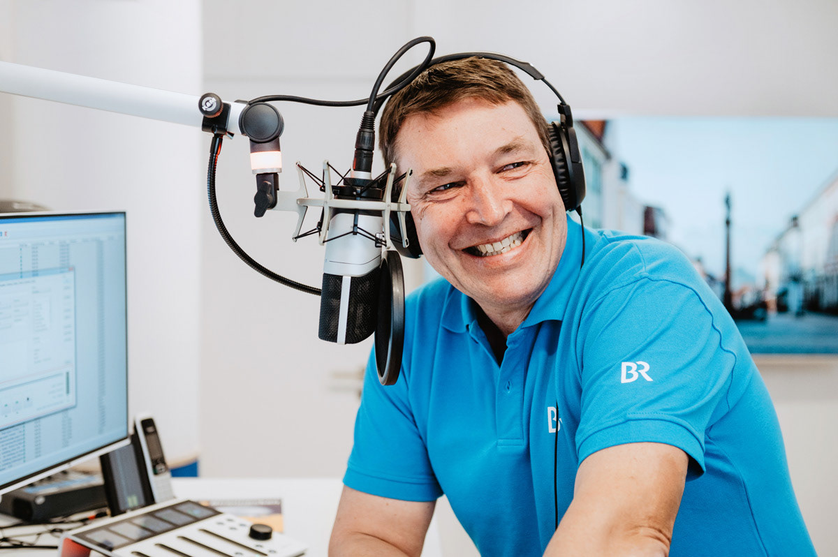 Ludwig Knoll - Fotoshooting - Editorial - Porträt - Reportage - Employer Branding Bayrischer Rundfunk - Murnau - Regionalmagazin Tassilo - Interviewfotos