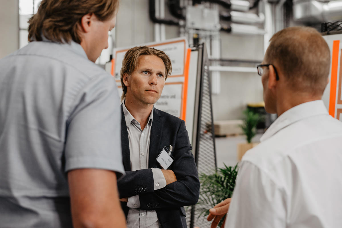 Eventfotos Batchday 2018 - StartUp Accelerator Fasttrack - Mit den Firmen Hirschvogel Automotive Group, Ceravis, Hörbiger, Max Aicher und pwc.