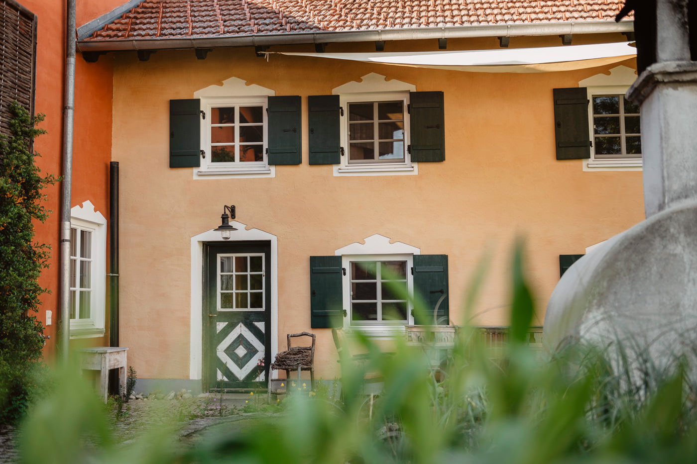 Corporate Fotos / Werbefotos für den Handwerksbetrieb Lehmbau Achtzehner Werkstattfotos Gebäudefotos - Stimmungsfotos/Details