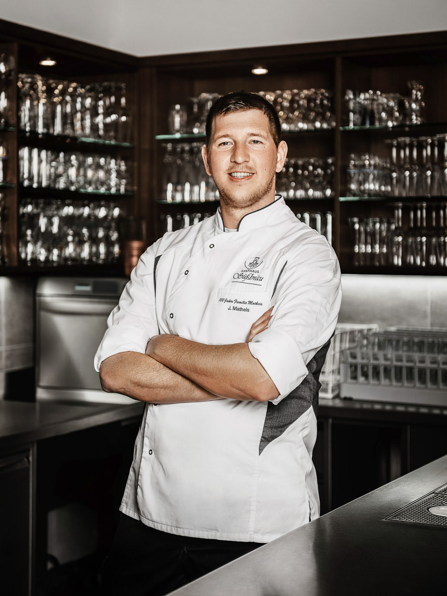 Porträt - Koch - Restaurant - Süßbräu -Corporate - Commercial Fotograf