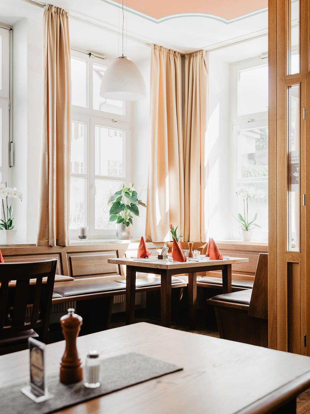 Restaurant Süßbräu - Landsberg - Lifestylefotograf - Corporate - Commercial - Reportage - Werbefotos - Websitefotos - Interieur - Porträt