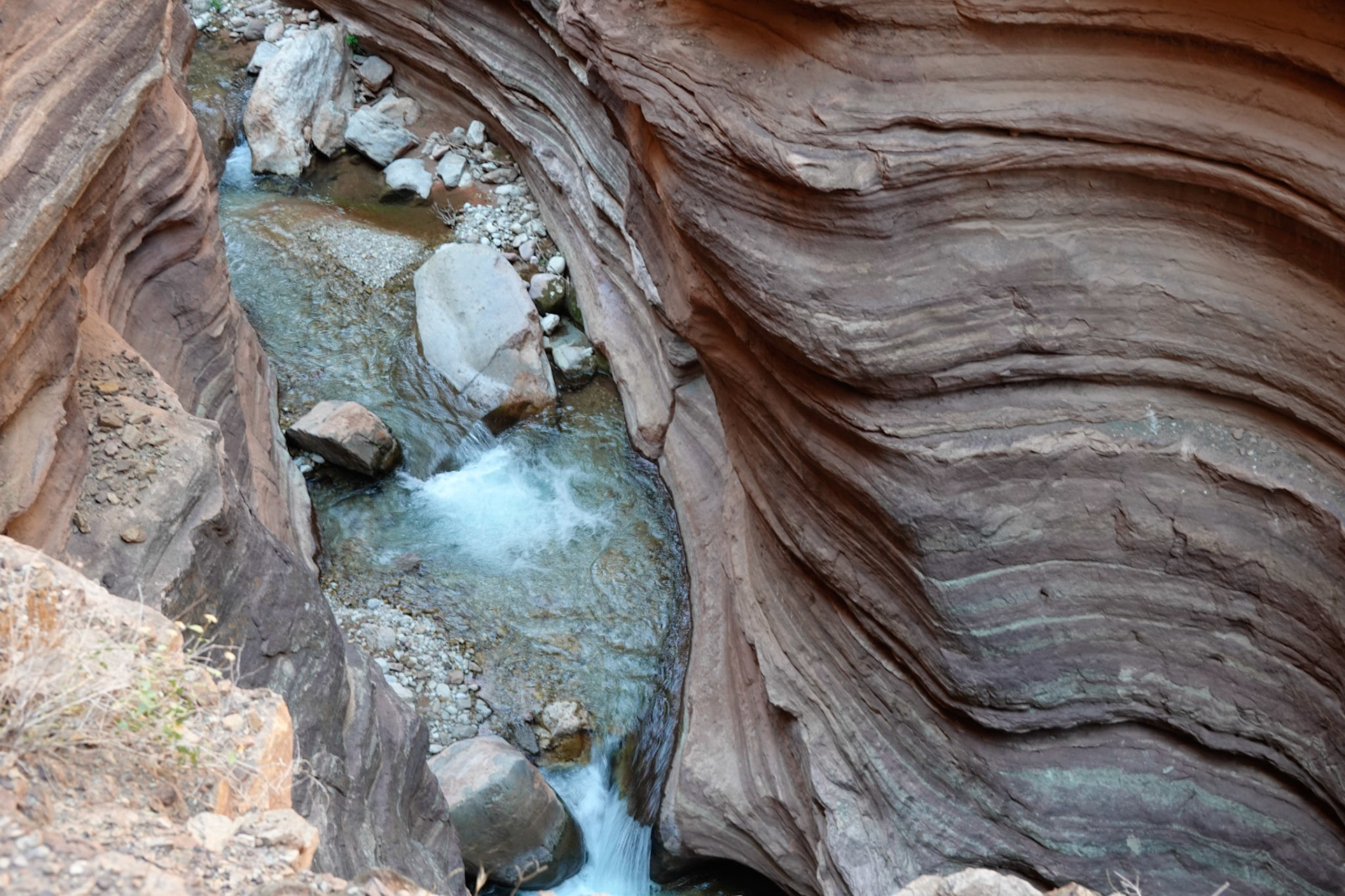 Deep Canyon, lovely waters