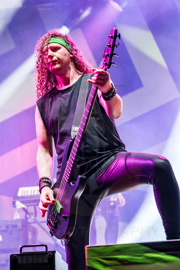 ALESTORM