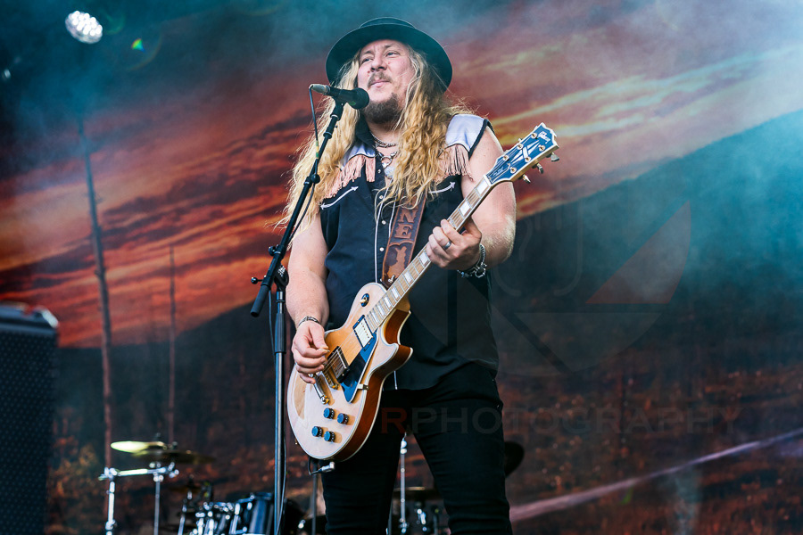 KORPIKLAANI