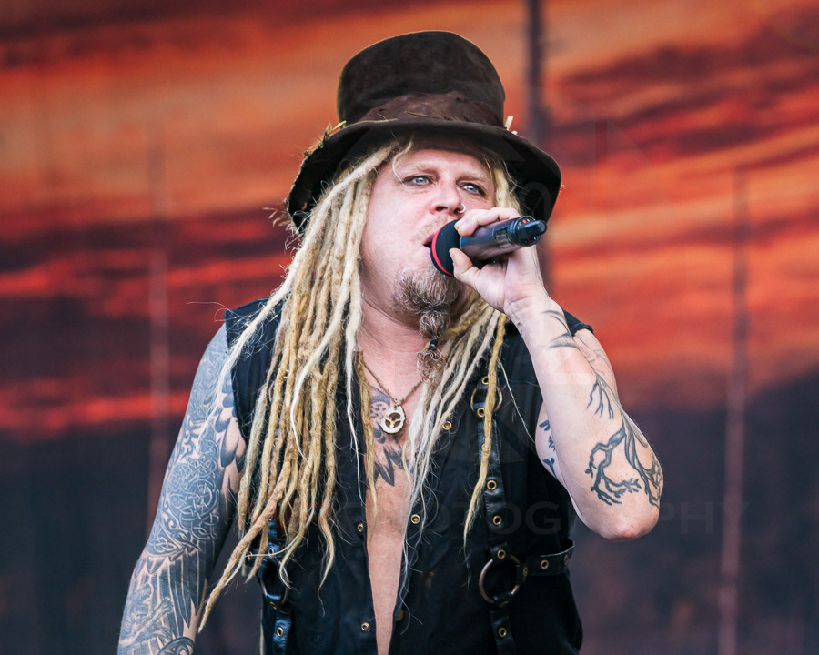 KORPIKLAANI
