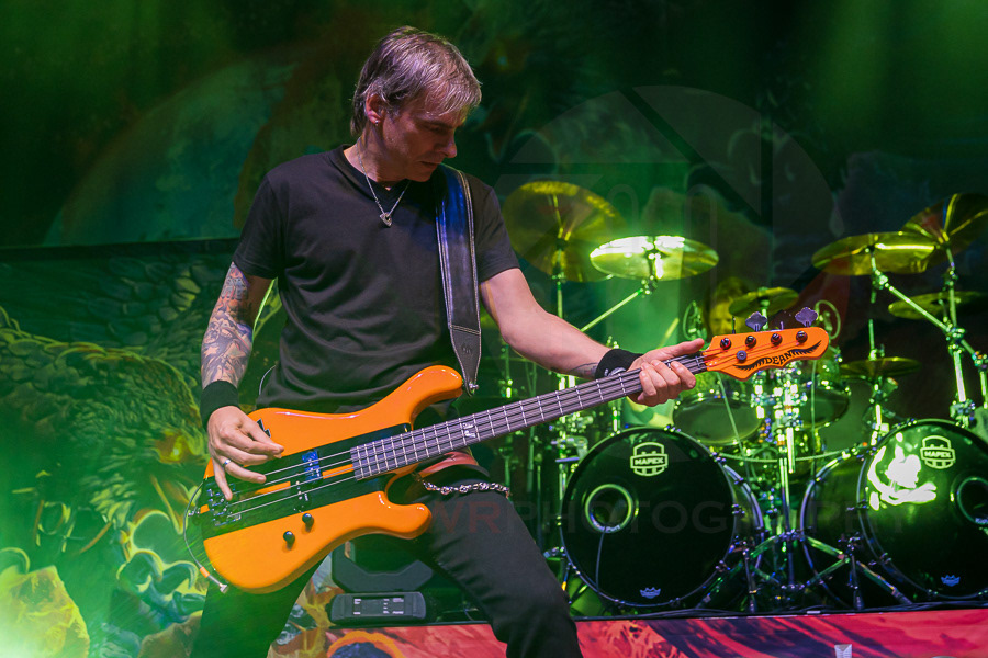 PRIMAL FEAR