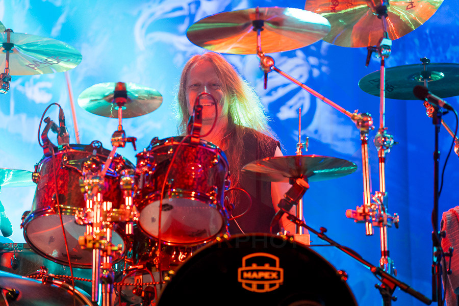 PRIMAL FEAR