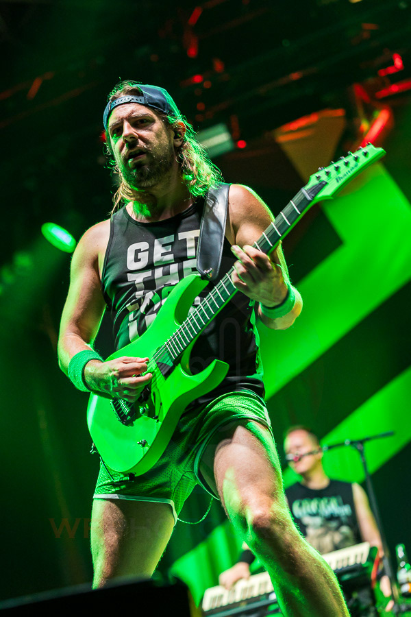 ALESTORM