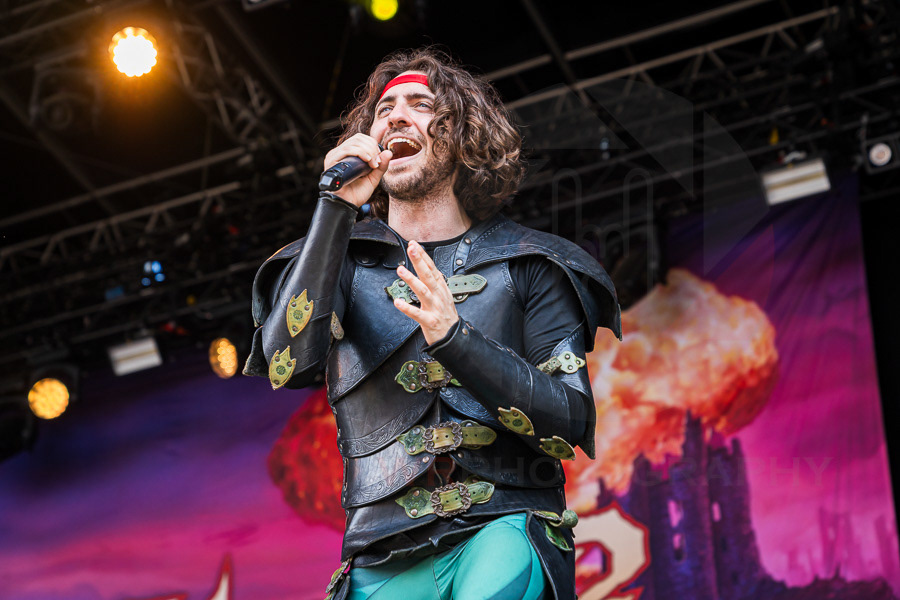 GLORYHAMMER