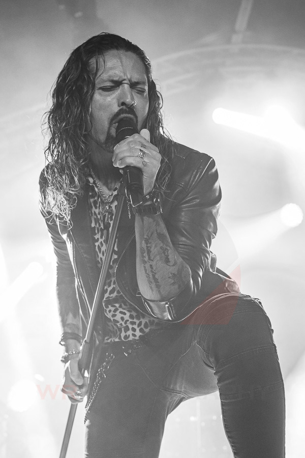 RONNIE ROMERO