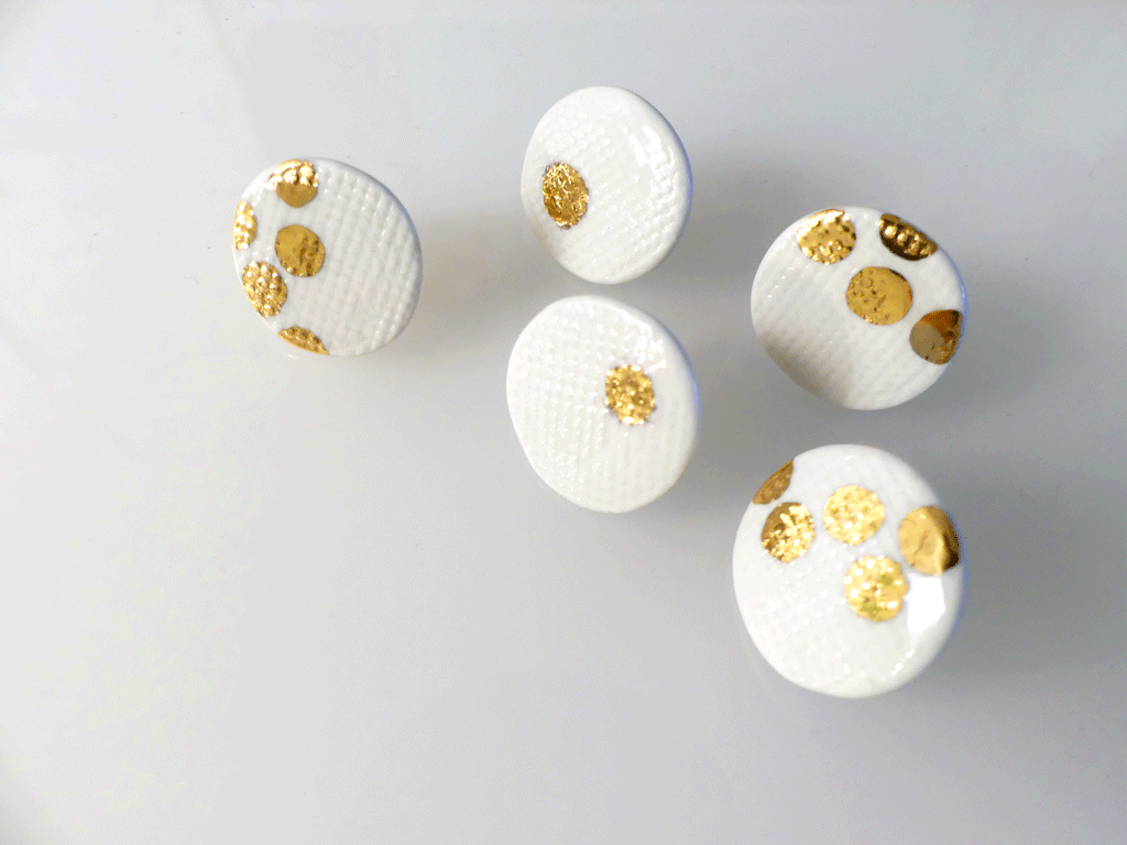 Pins Sunny Side Up wit/goudluster