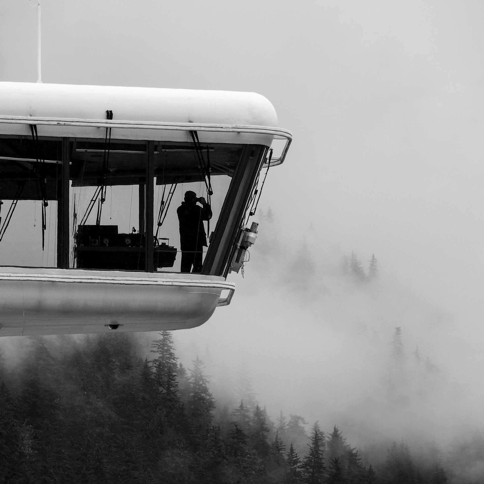 Bridge Watch Juneau, ©2016 Dirk Banda