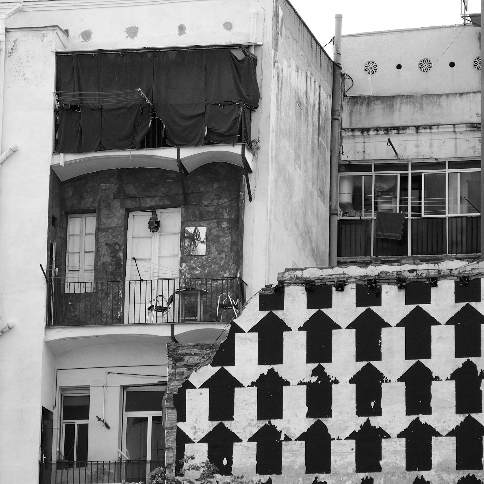 Buidling Detail, Barcelona, ©2015 Dirk Banda