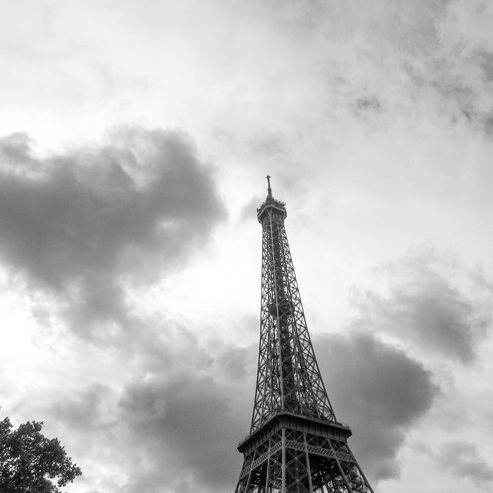 Eiffel Tower, Paris, ©2015 Dirk Banda