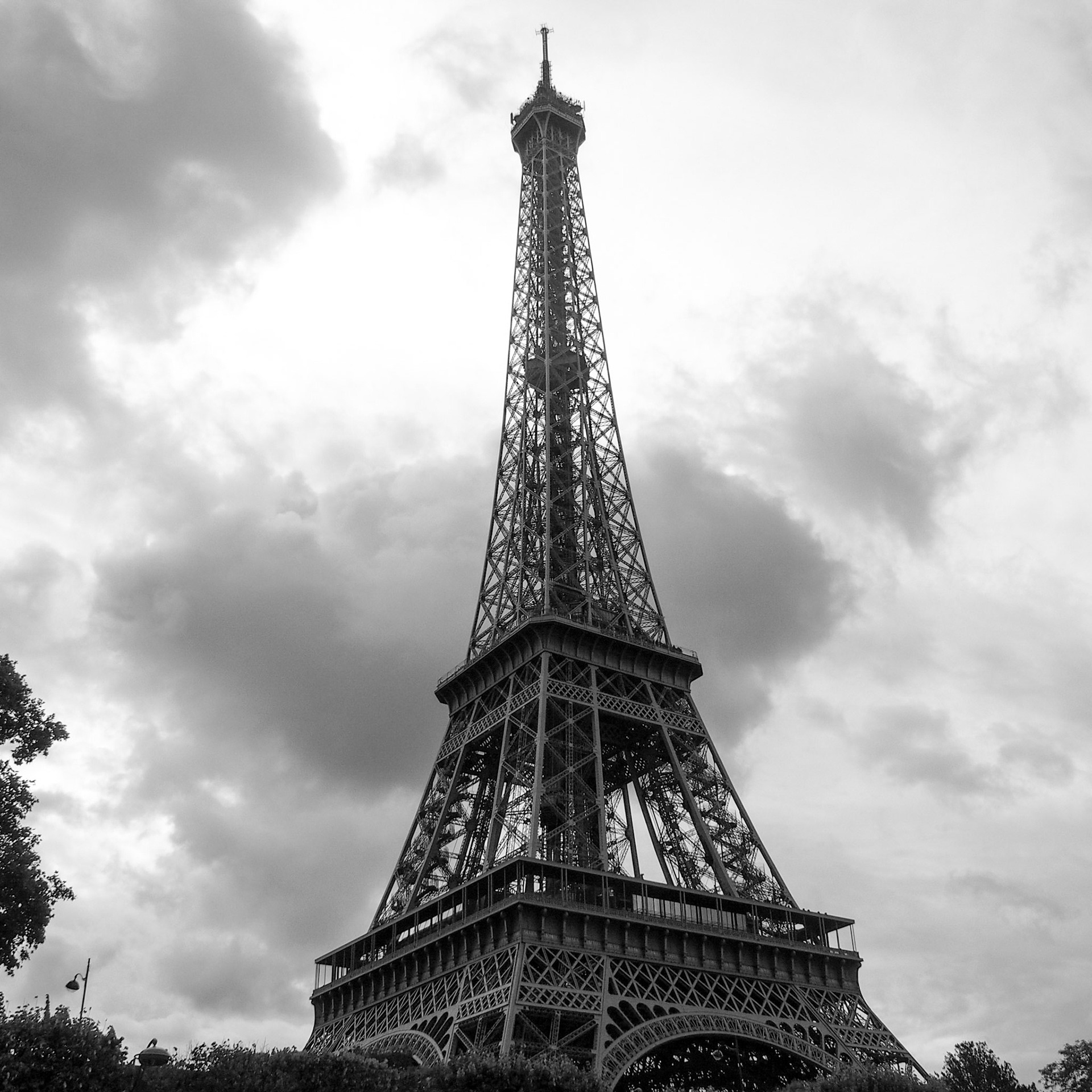Eiffel Tower, Paris, ©2015 Dirk Banda