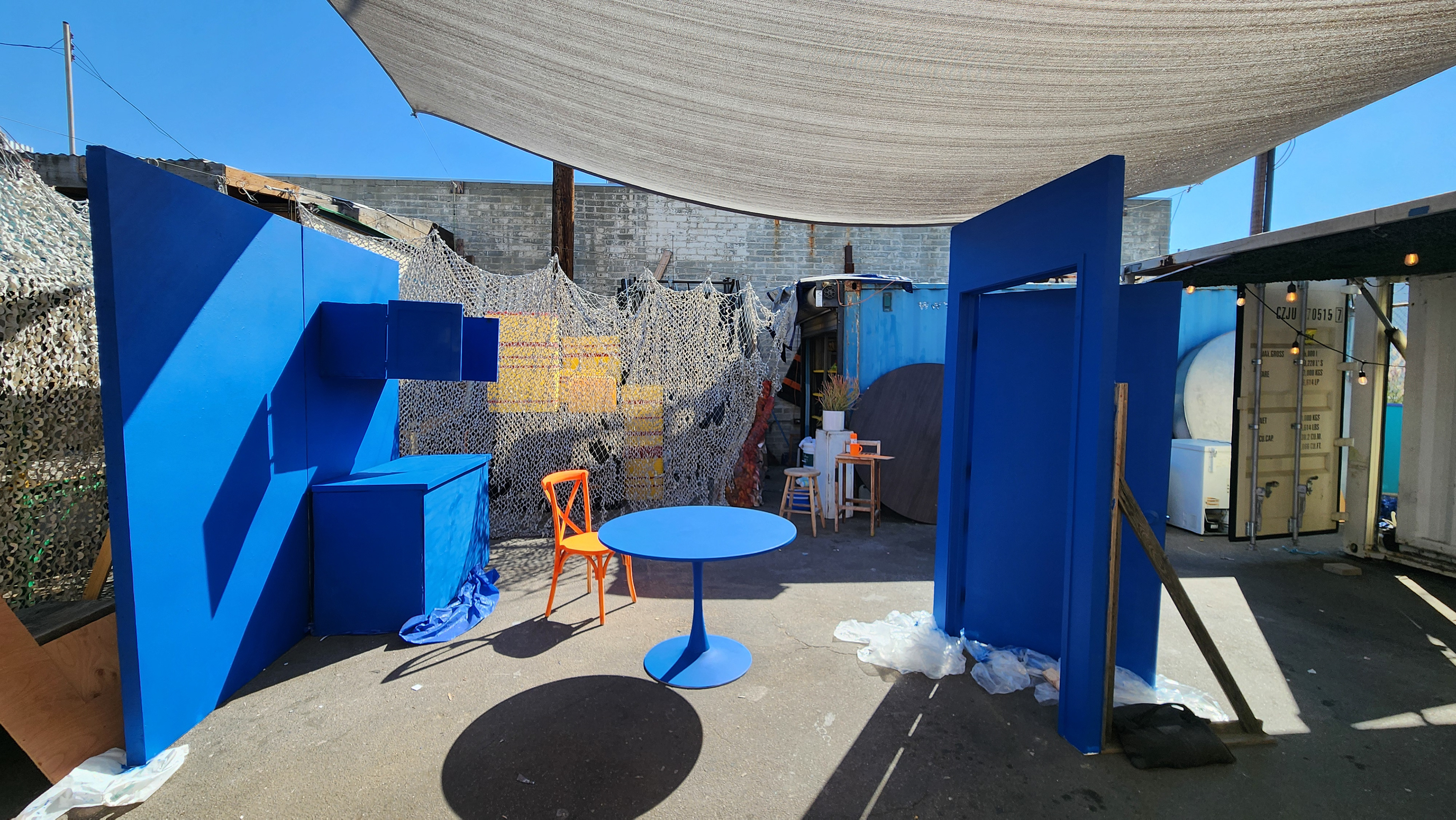 Blue fully interactable kitchen set to be rotoscoped and animated over.