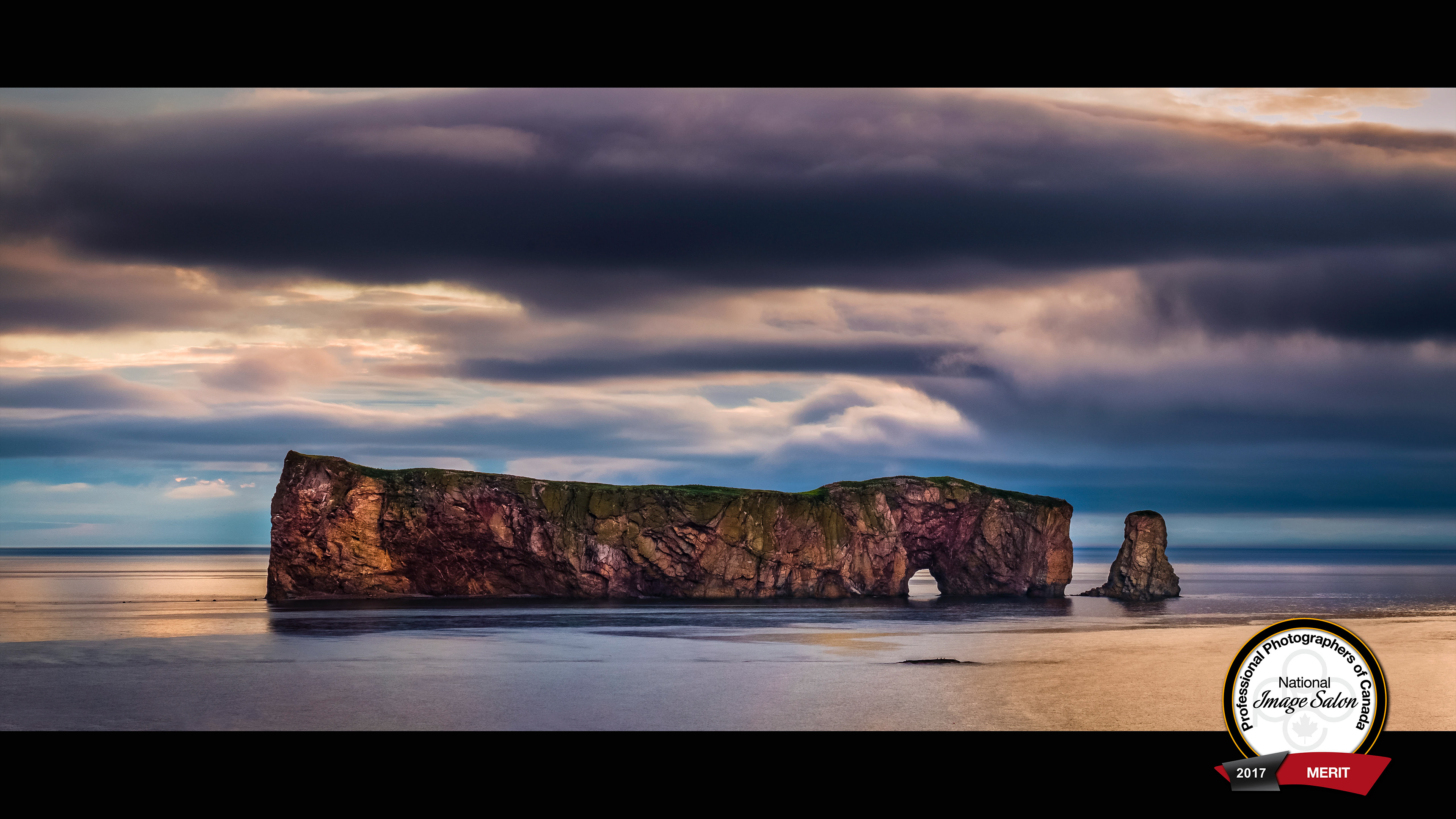 My image "Rocher Perce", photographed in Perce, QC received a score of Merit in the 2017 PPOC National Image Competition.