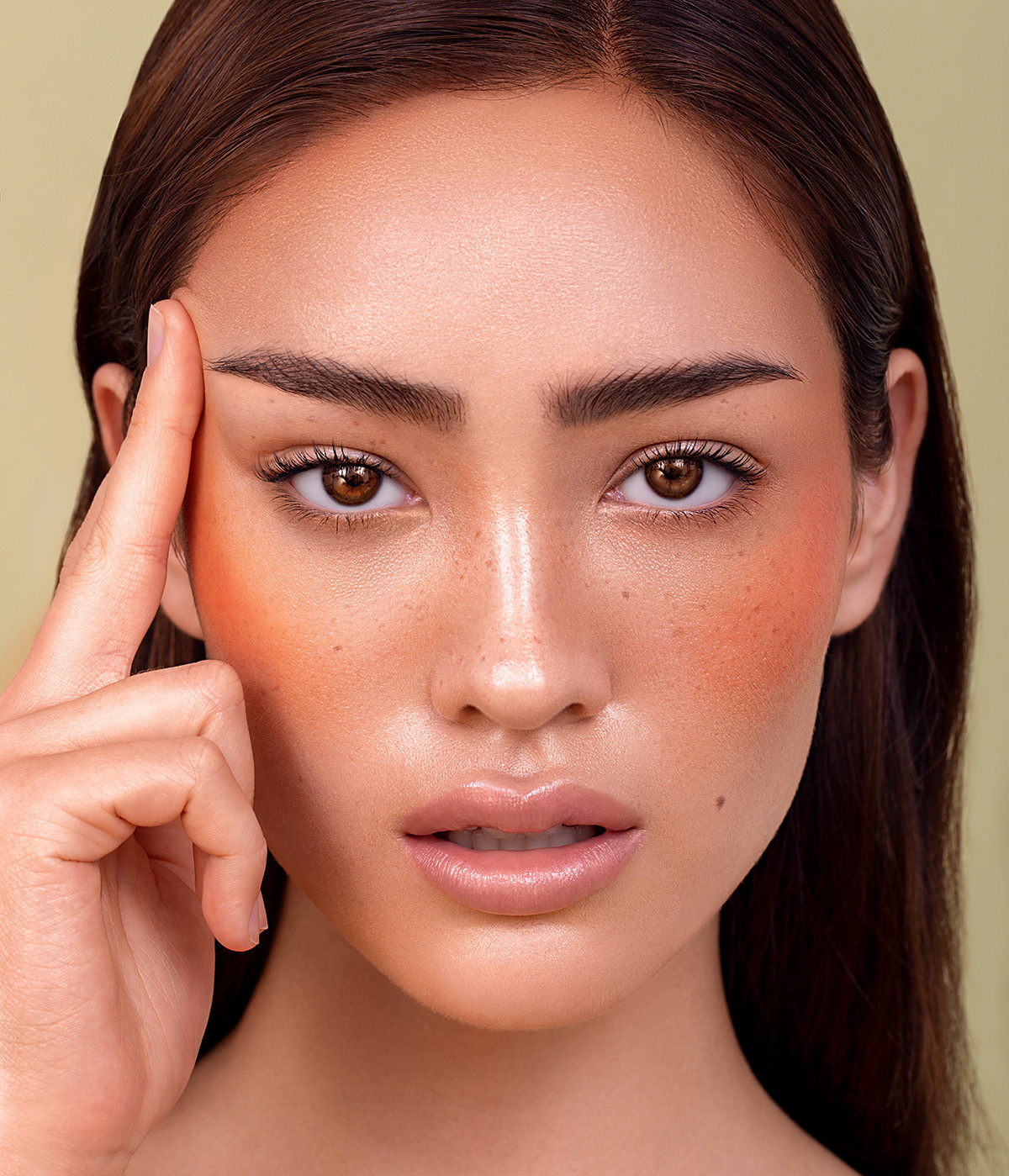 Photo: Lauren Marsh - Retouch: Mahmoud Hamed