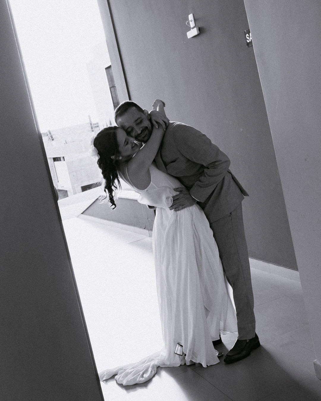 Cópia de Dia da mentira (Post para Instagram (retrato)) - 3