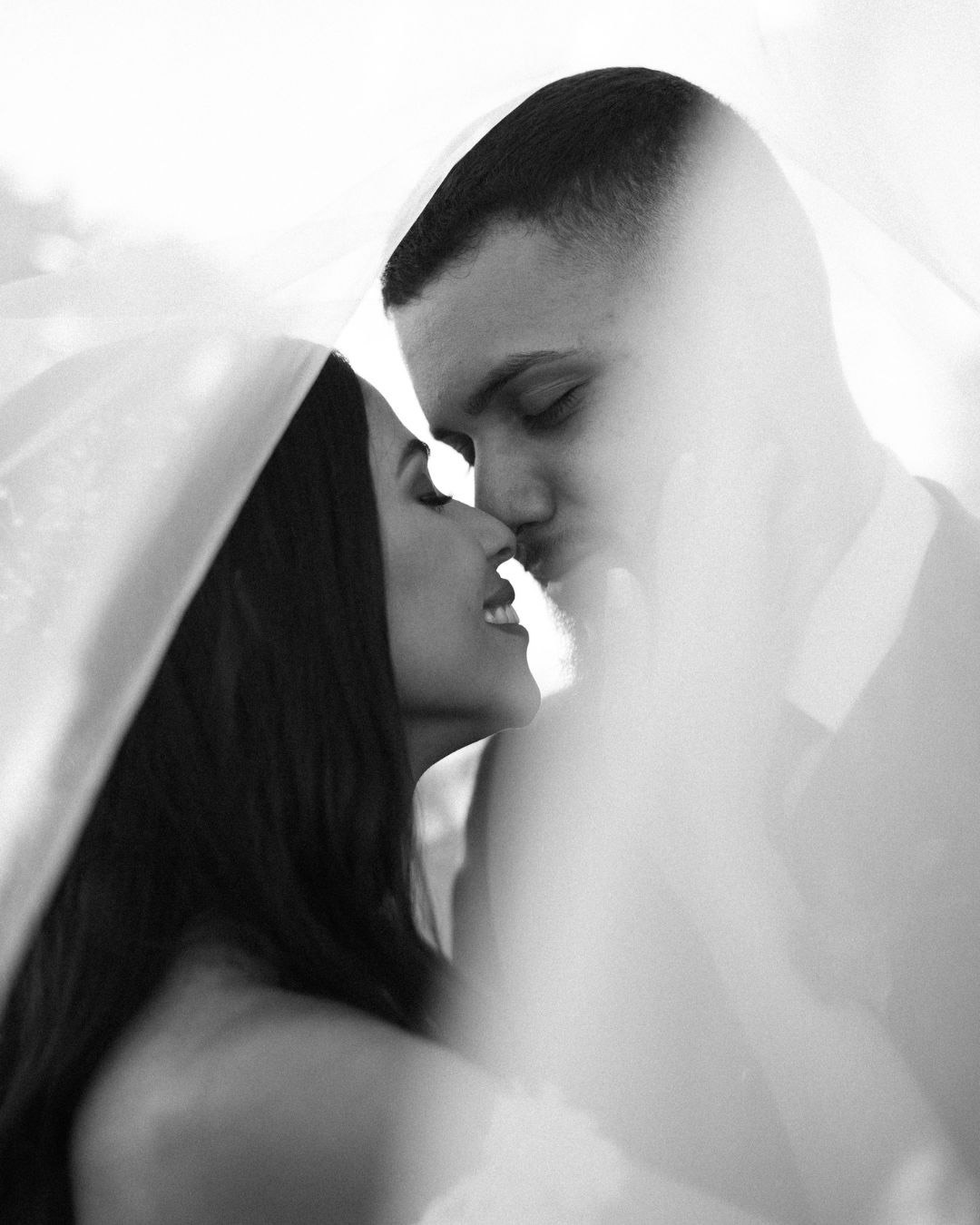 Cópia de Dia da mentira (Post para Instagram (retrato)) - 1