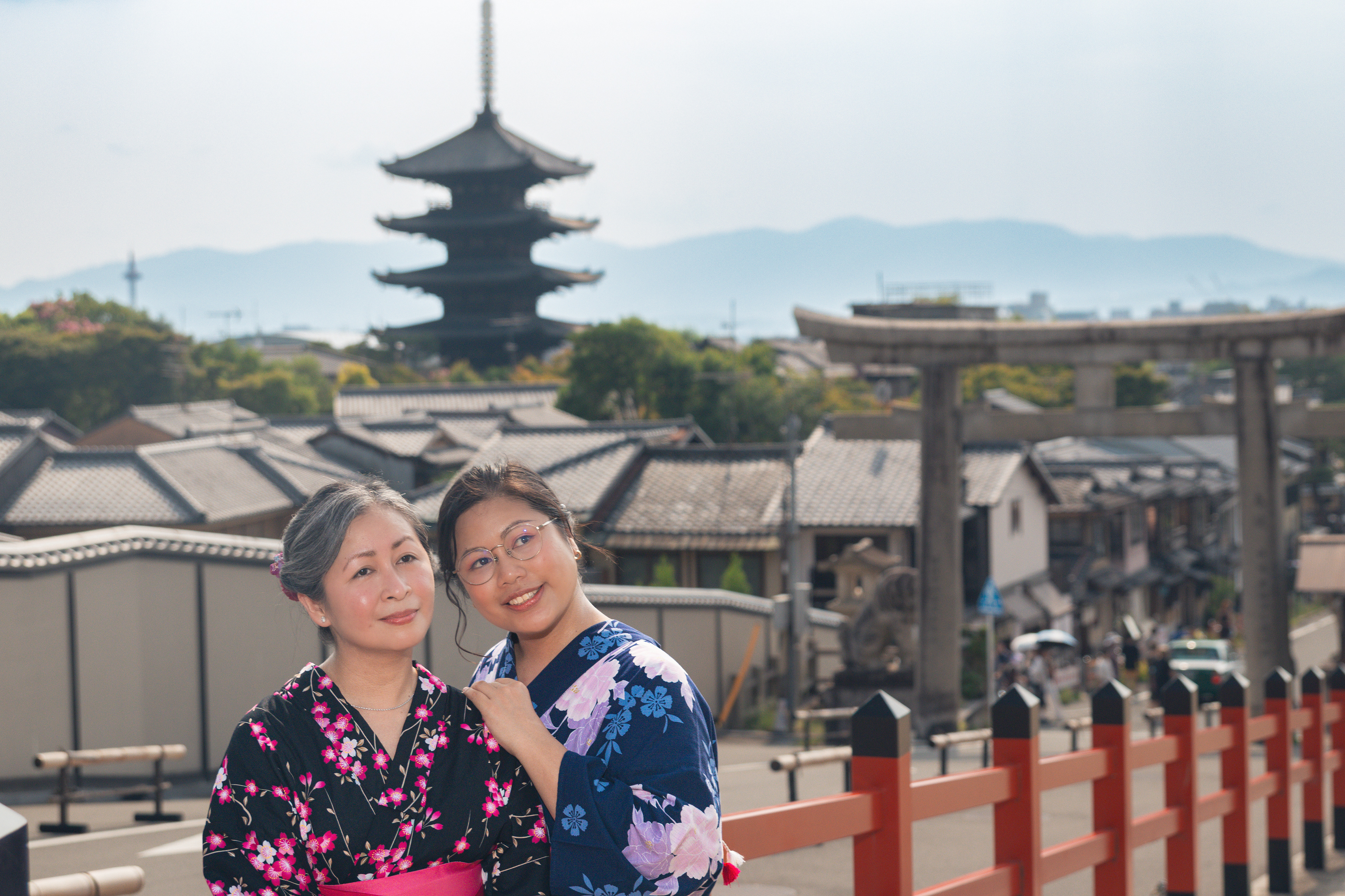 sisters in Kyoto