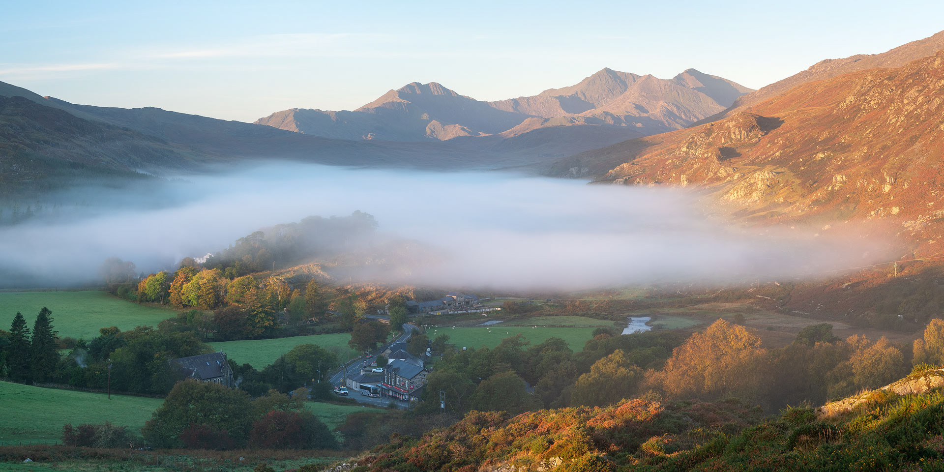 October - Dyffryn Mymbyr