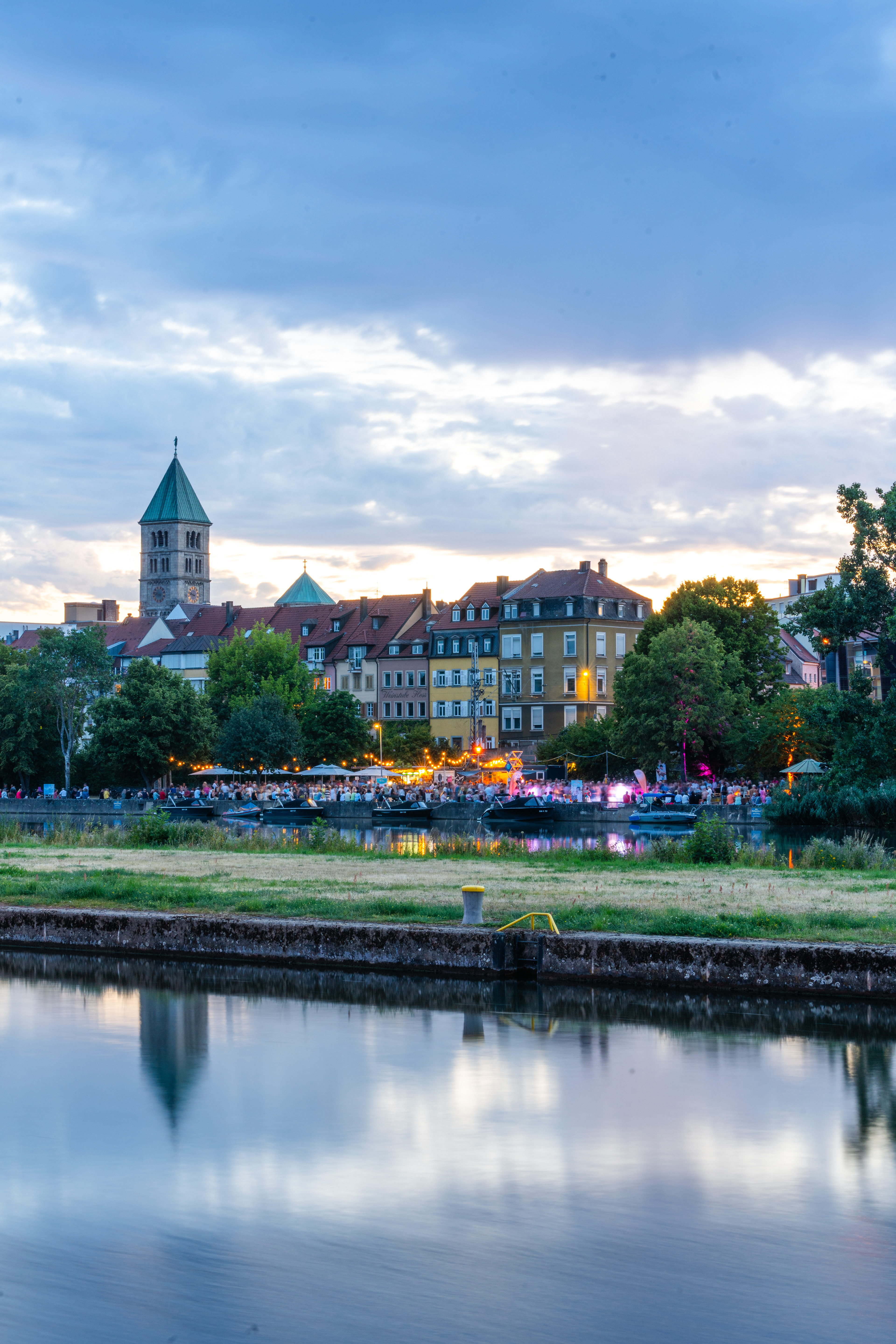 Dancing in the City I Tanzschule Pelzer