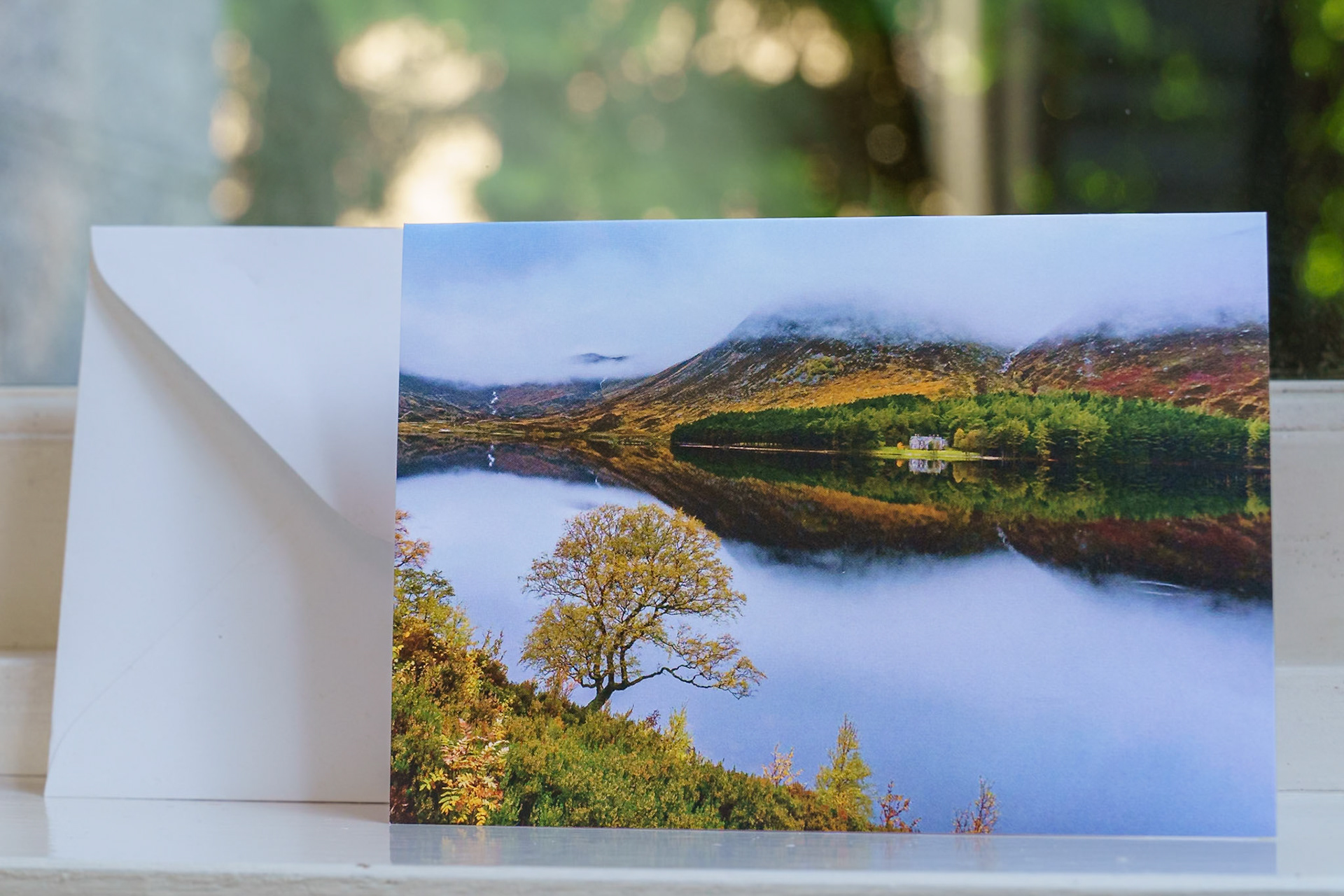 The bothy in a mirror