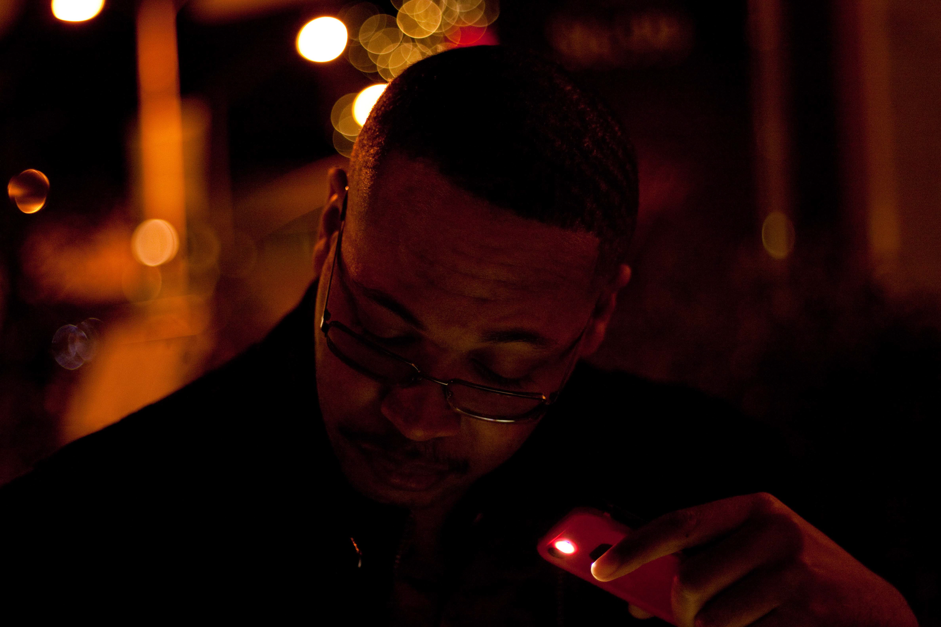 Candid photo shot outside of a restaurant in Culver City, California while on vacation.               February 2014 | Canon Rebel T1i, Fixed 50mm