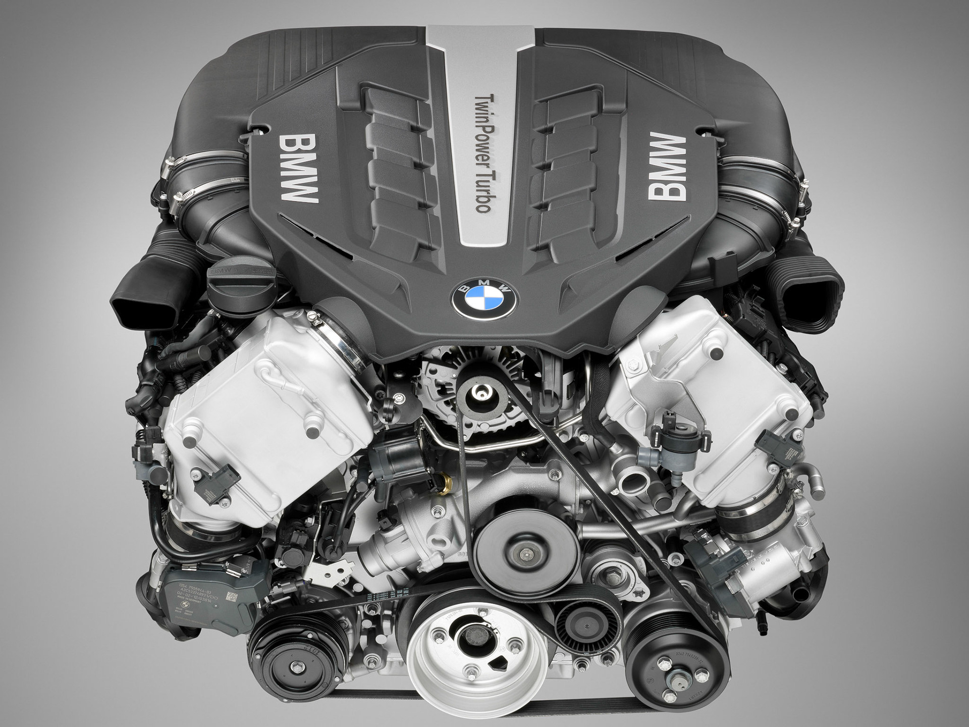 BMW N63 twin-turbocharged petrol V8 engine