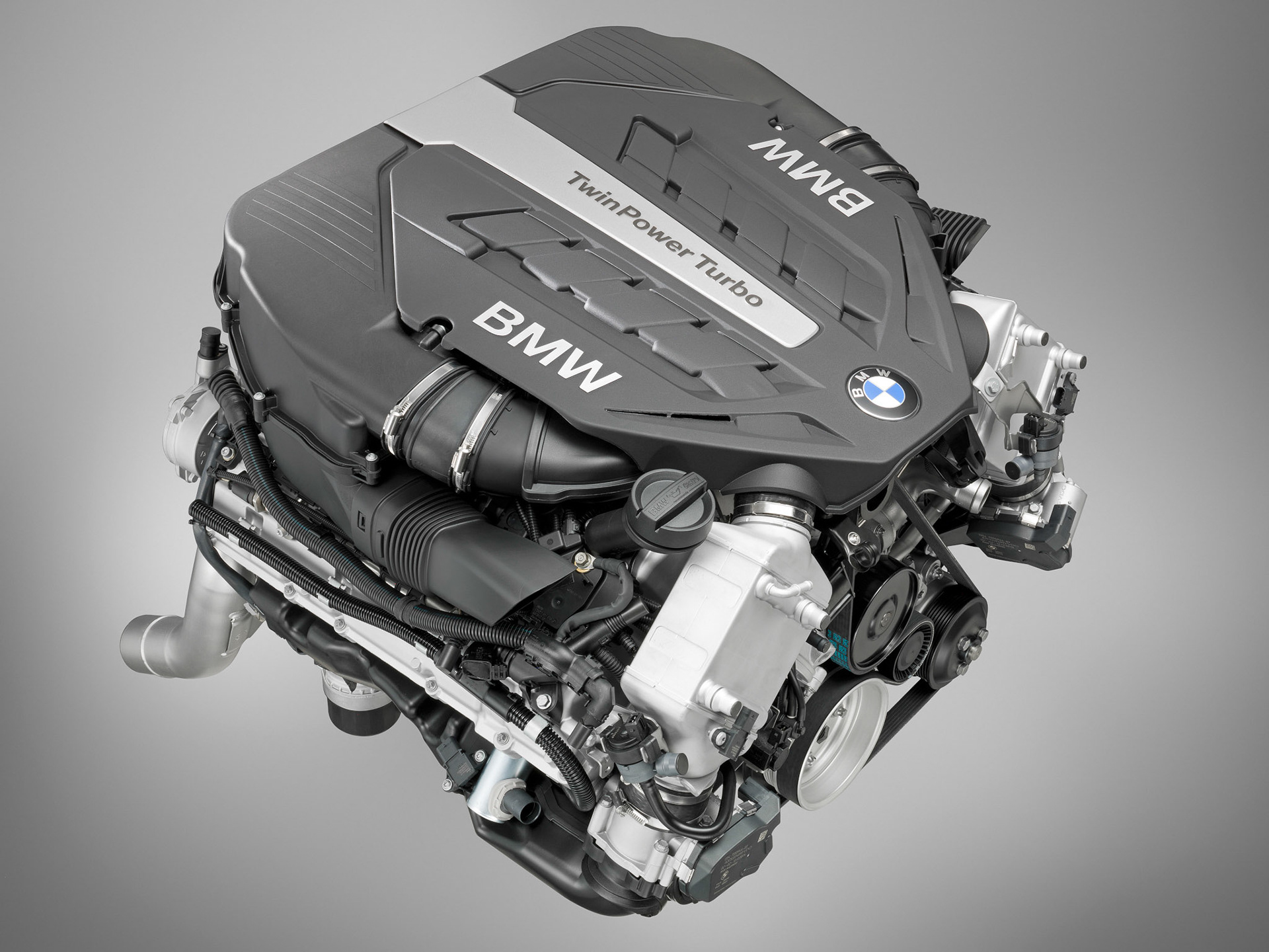 BMW N63 twin-turbocharged petrol V8 engine