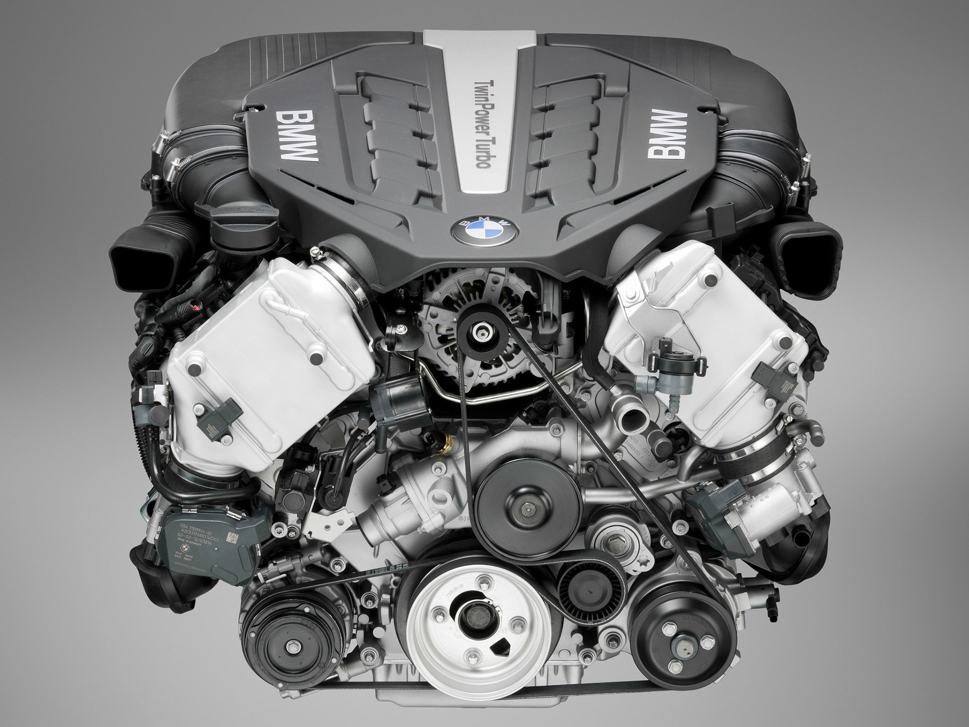 BMW N63 twin-turbocharged petrol V8 engine