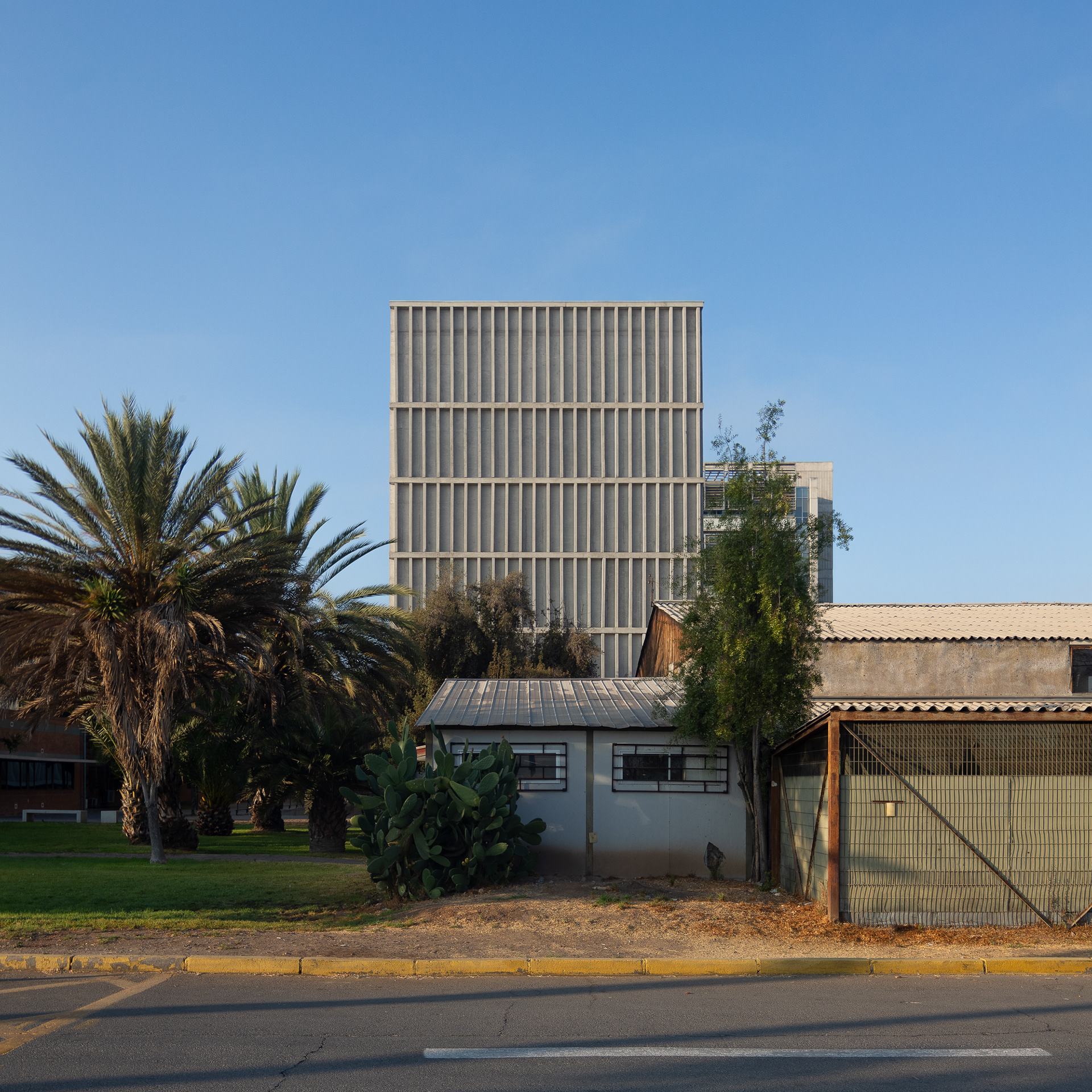 Edificio Aulas SJ-730 UC | Arq: A. Moletto, S. Paredes | Foto: Javier Agustín Rojas