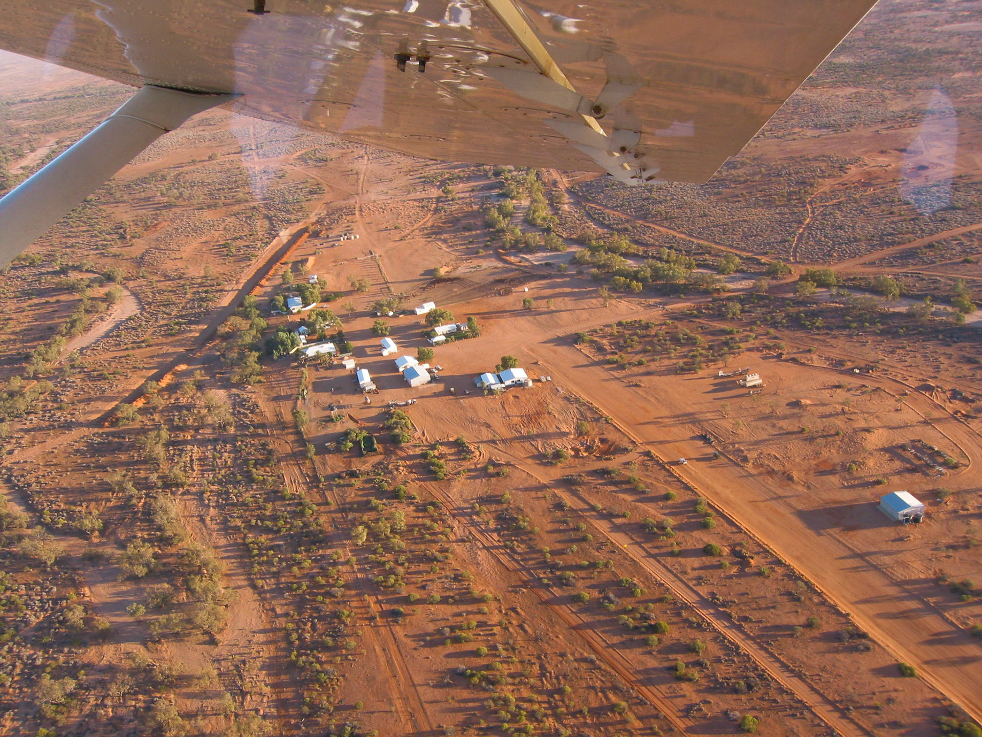 Najvetsi rovina (vyschle jezero) v AU