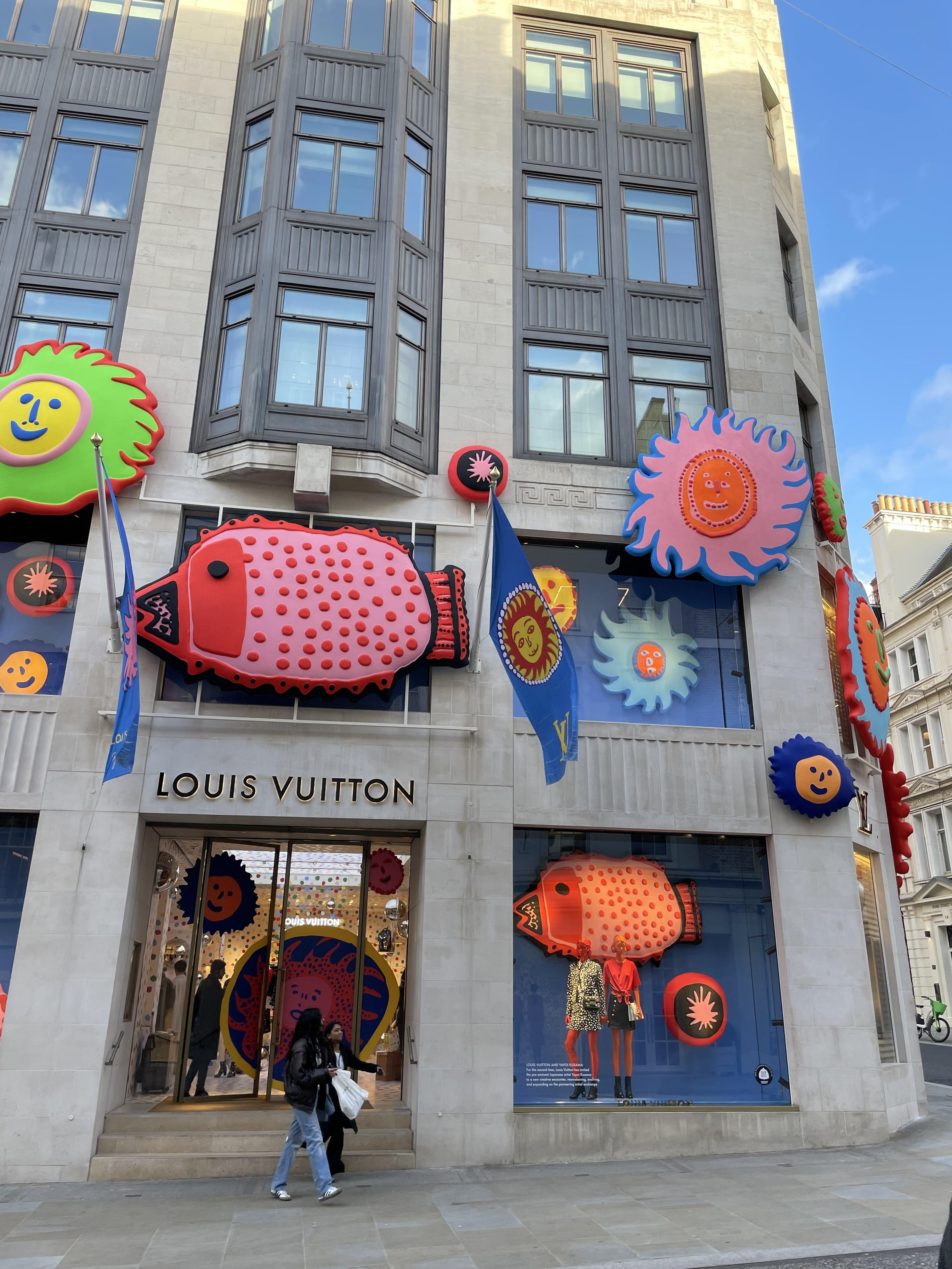 Yayoi Kusama collection with fashion house Louis Vuitton on Bond