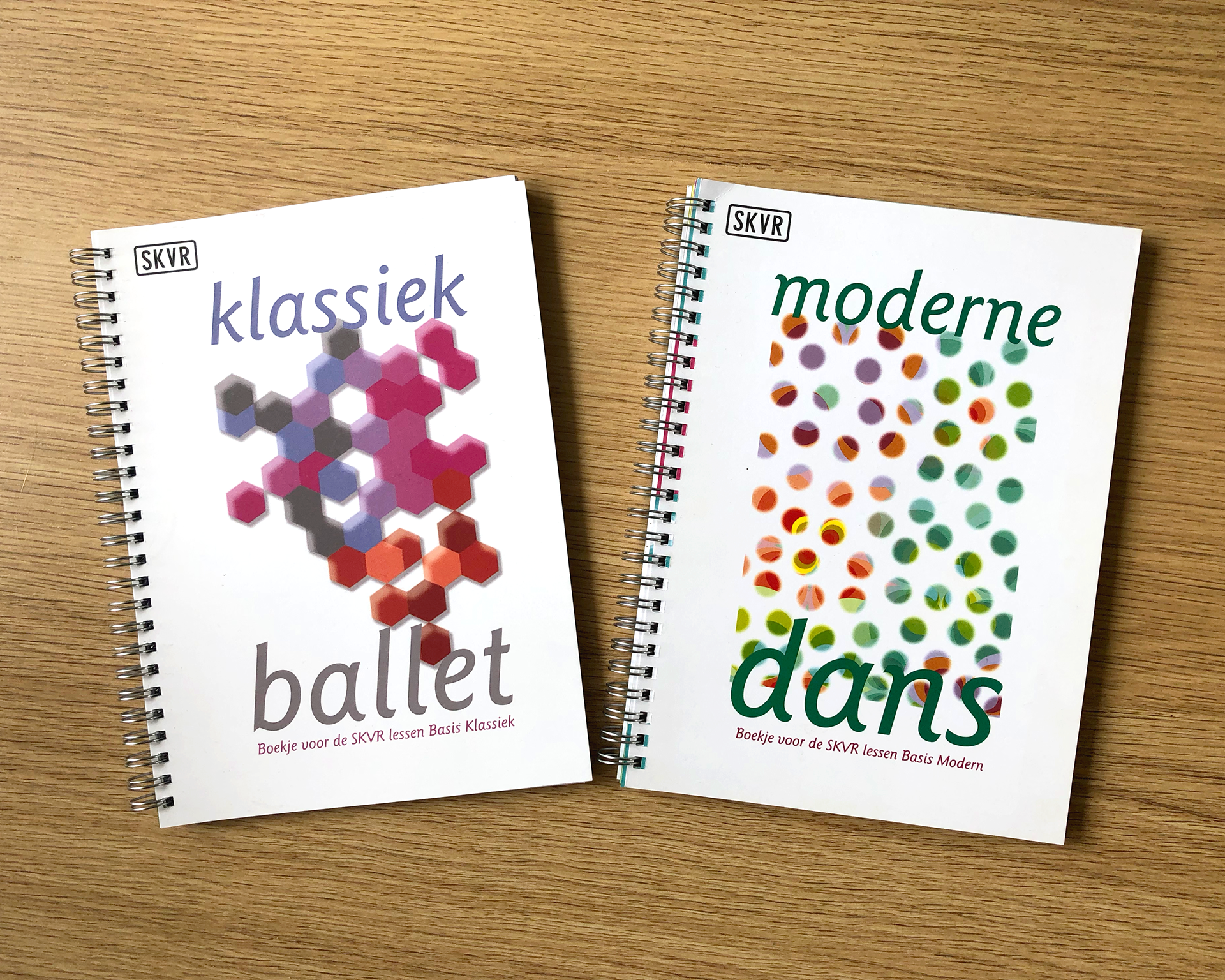 dans illustraties voor SKVR klassiek ballet en moderne dans boekomslag