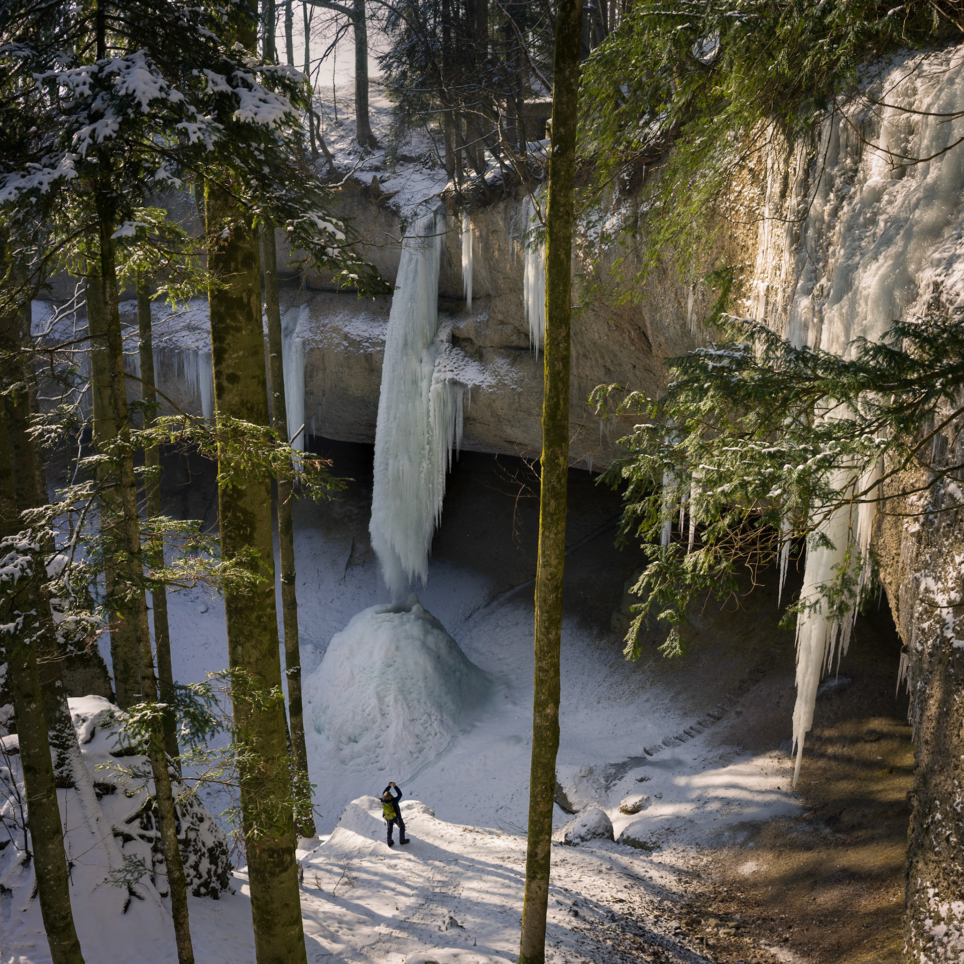 Fritz Widmer - Natural Ice Tube