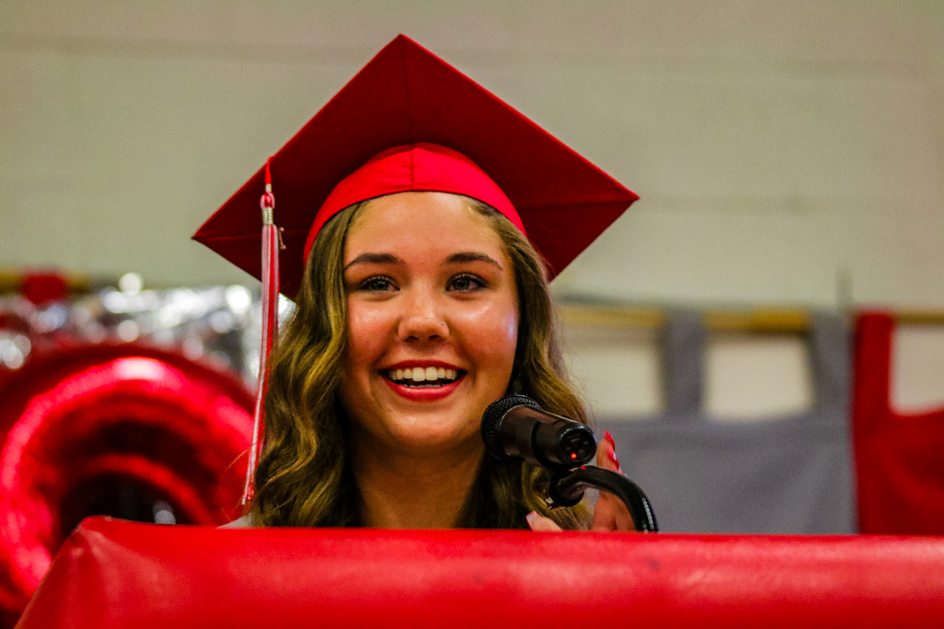 Valedictorian Marlee Reischl speaks to students during Horlick High School's Commencement Ceremony, June 9, 2019.