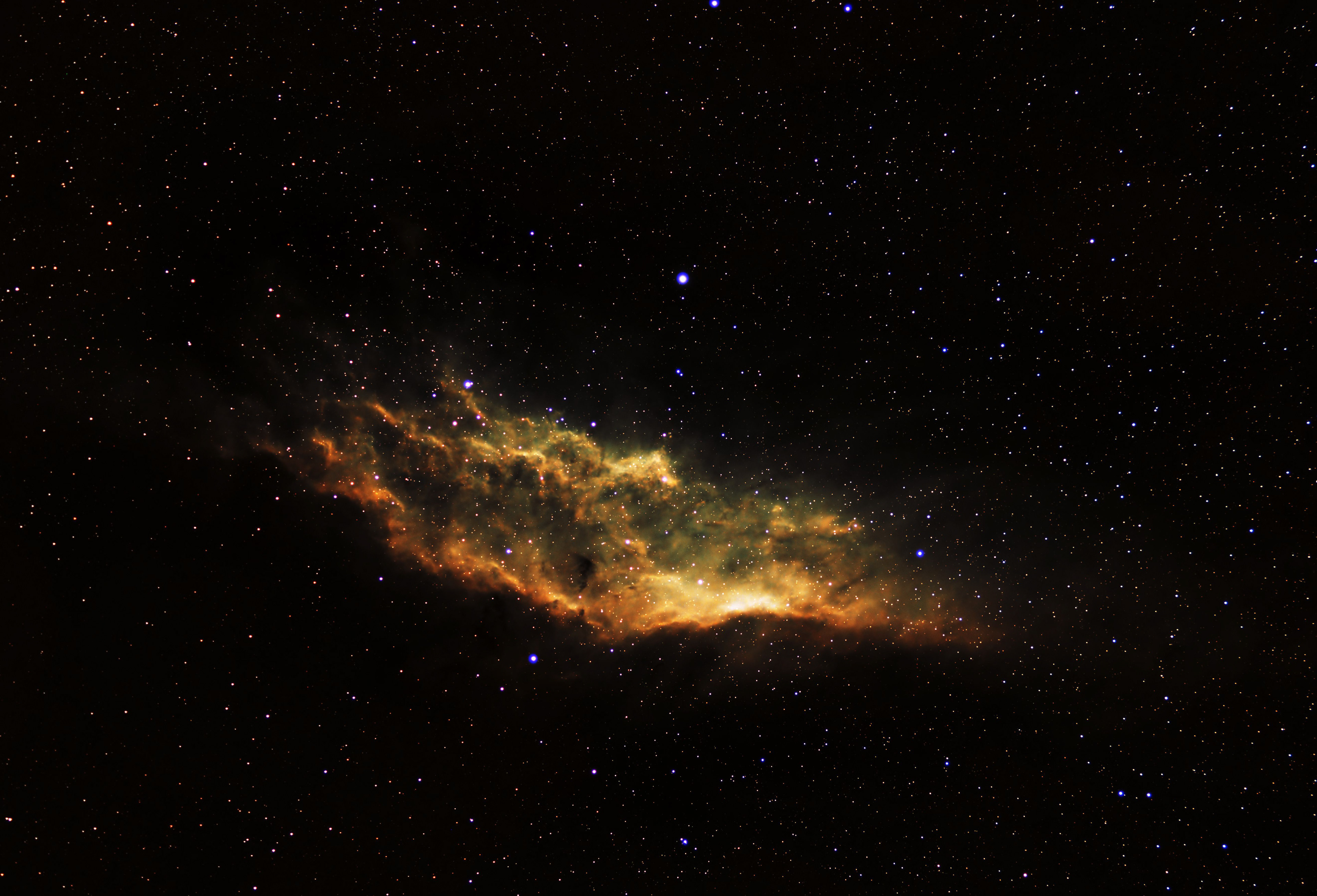 The California Nebulae or NGC 1499 is an emission nebulae in Perseus. About 100 light-years long and 1,000 light-years from earth.