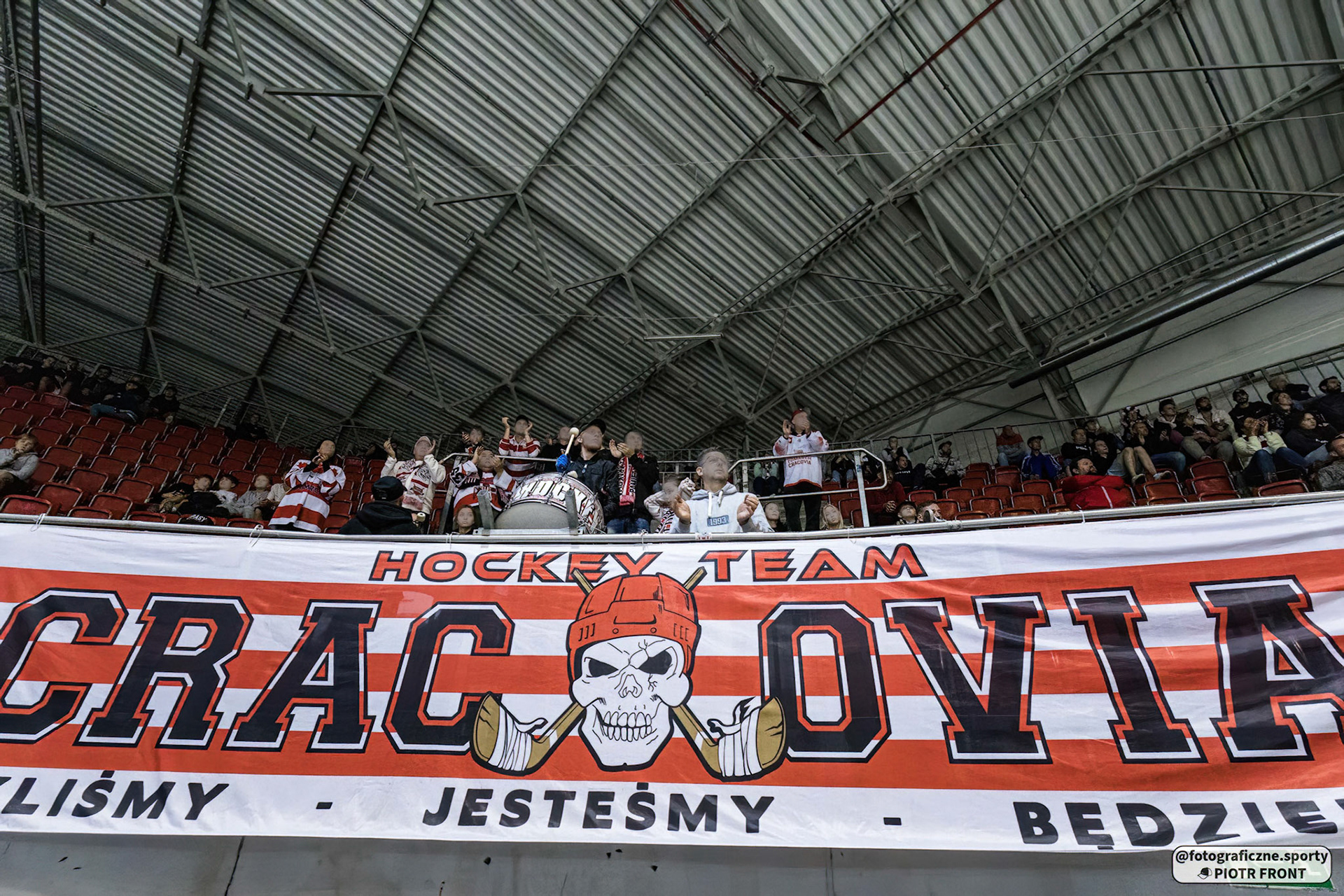 Piotr Front