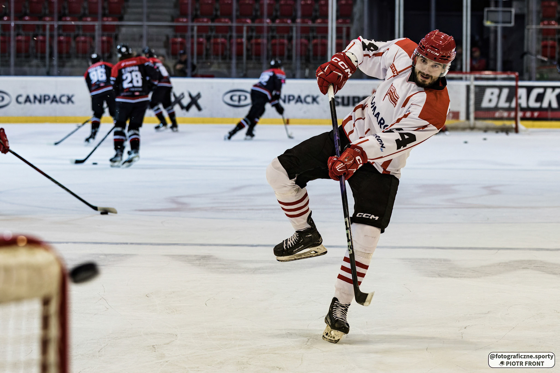 Piotr Front