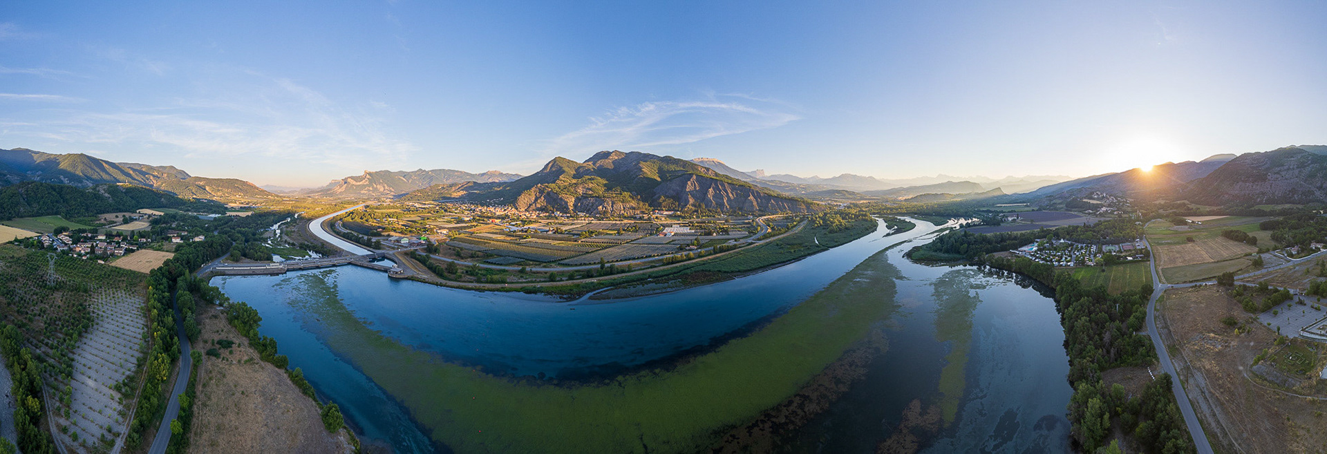 Le lac de Curbans