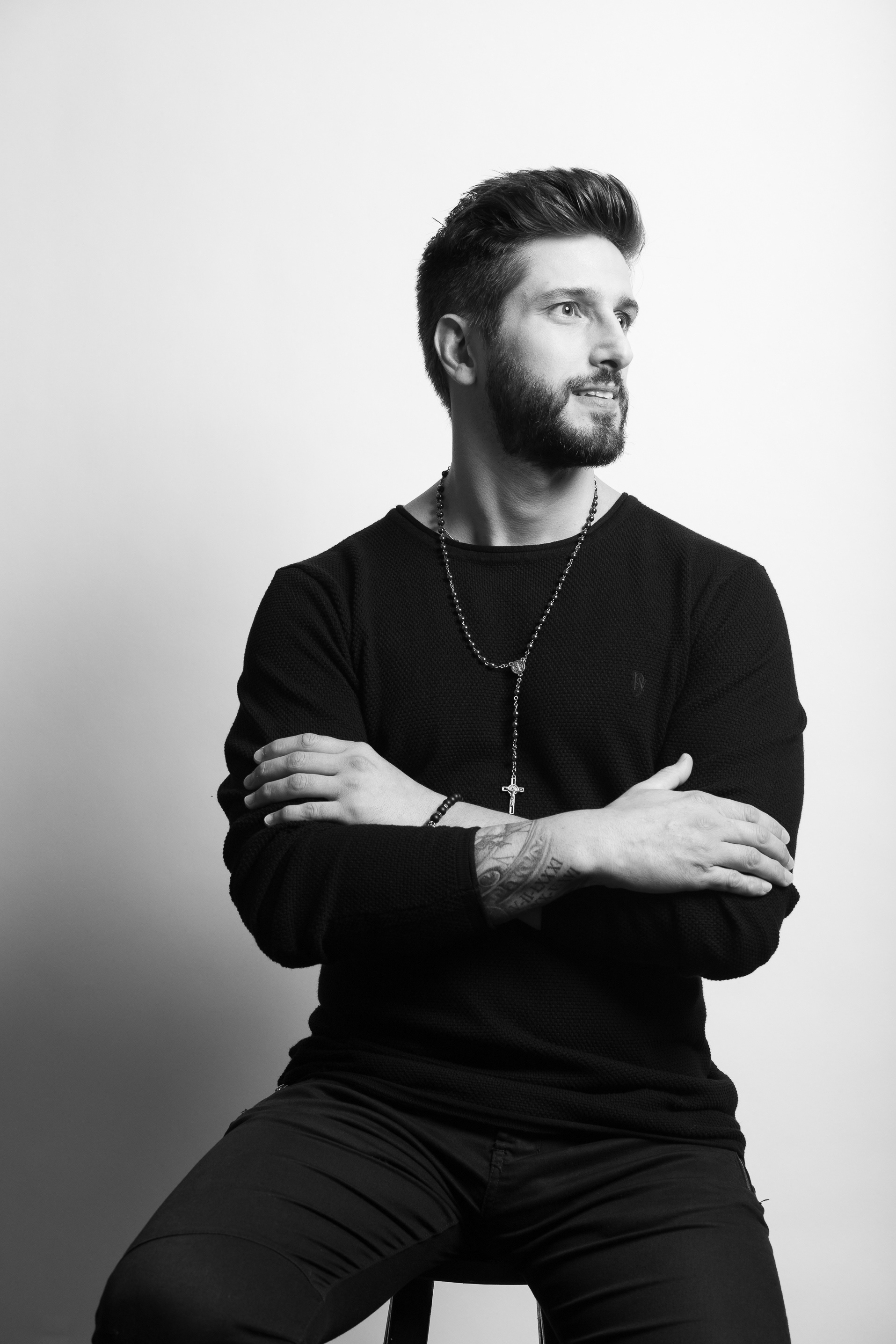 ROBERTO MAIA / SINGER