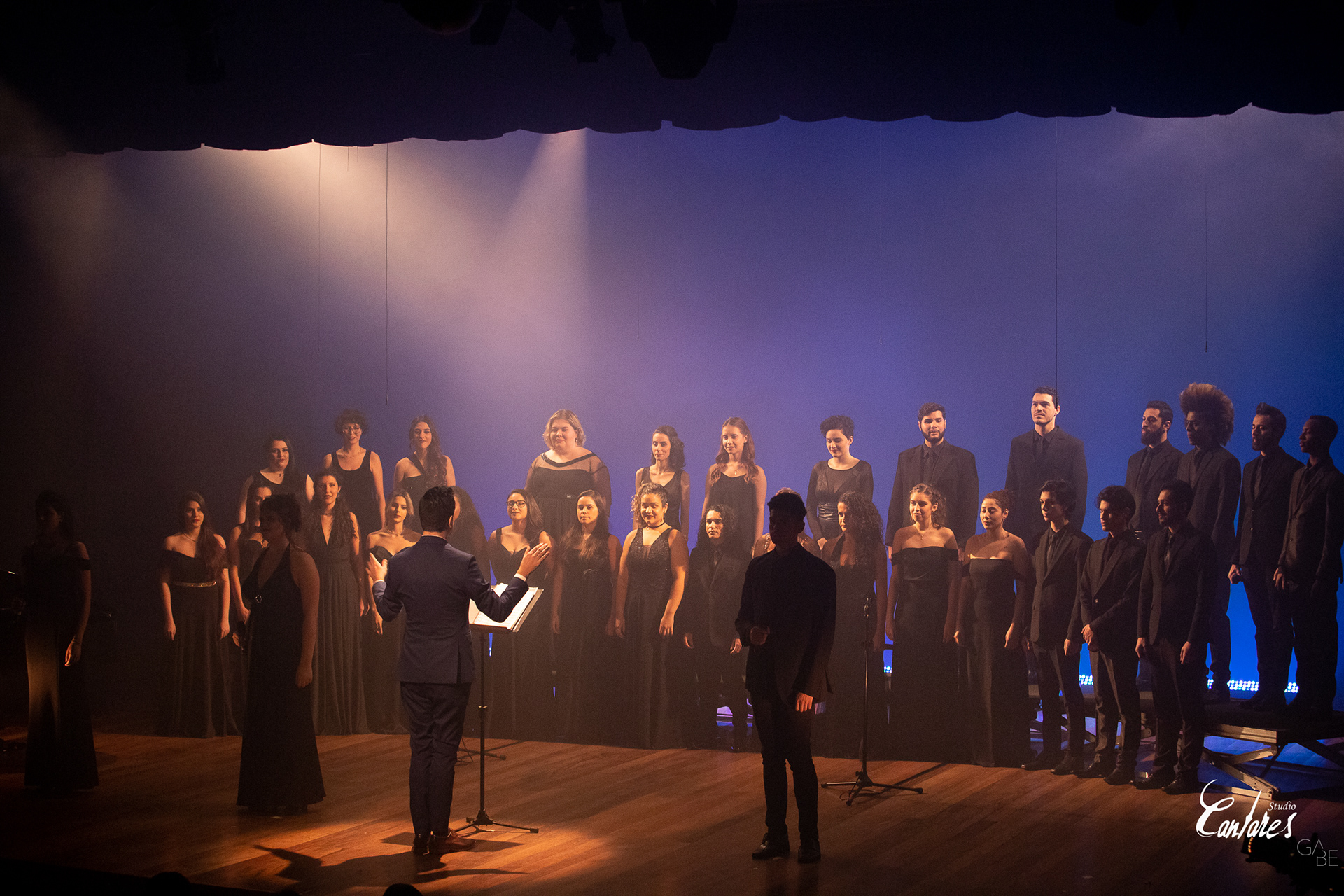 Studio Cantares - Italia Theatre - São Paulo