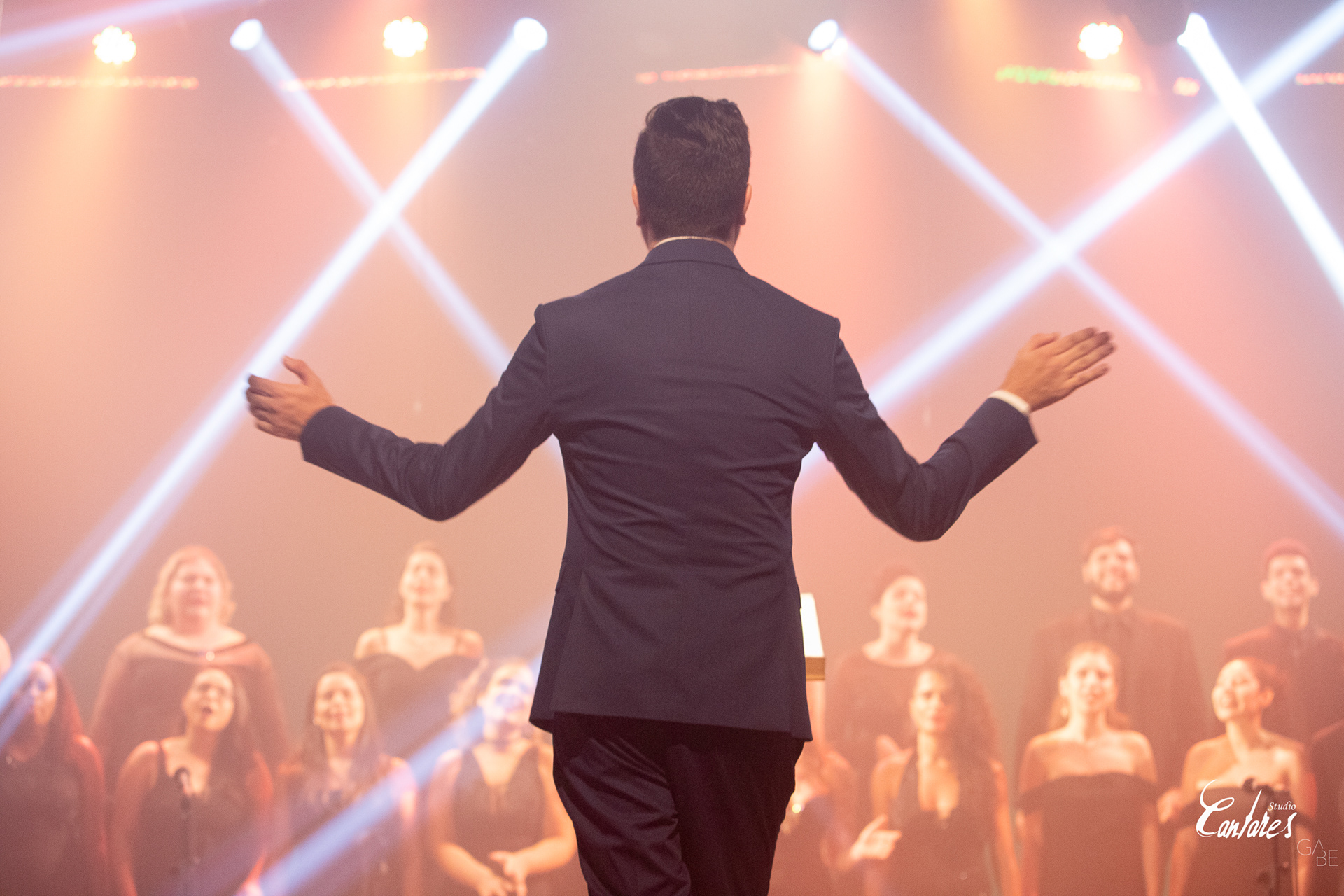 Studio Cantares - Italia Theatre - São Paulo